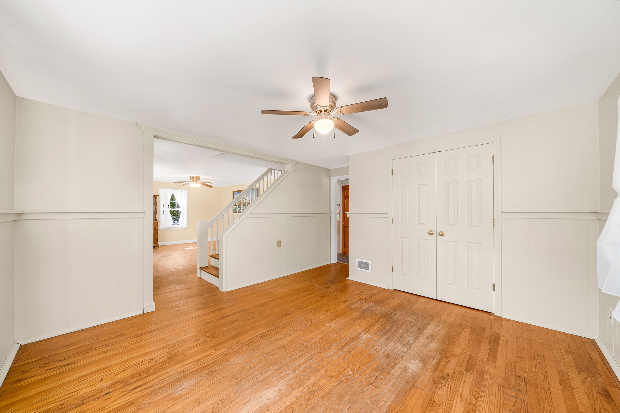 394 Sutton St Property Photo 6