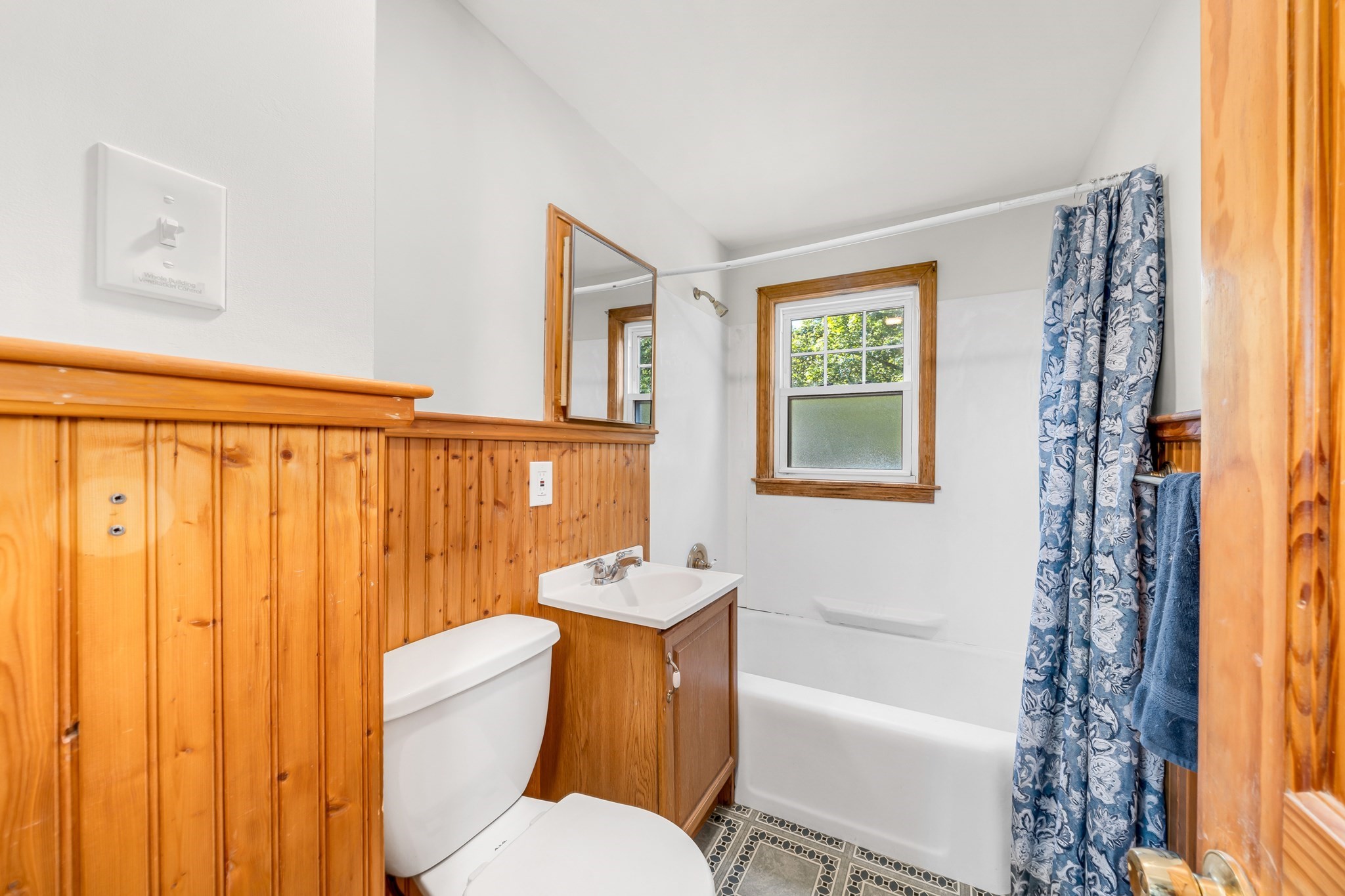 394 Sutton St Property Photo 14