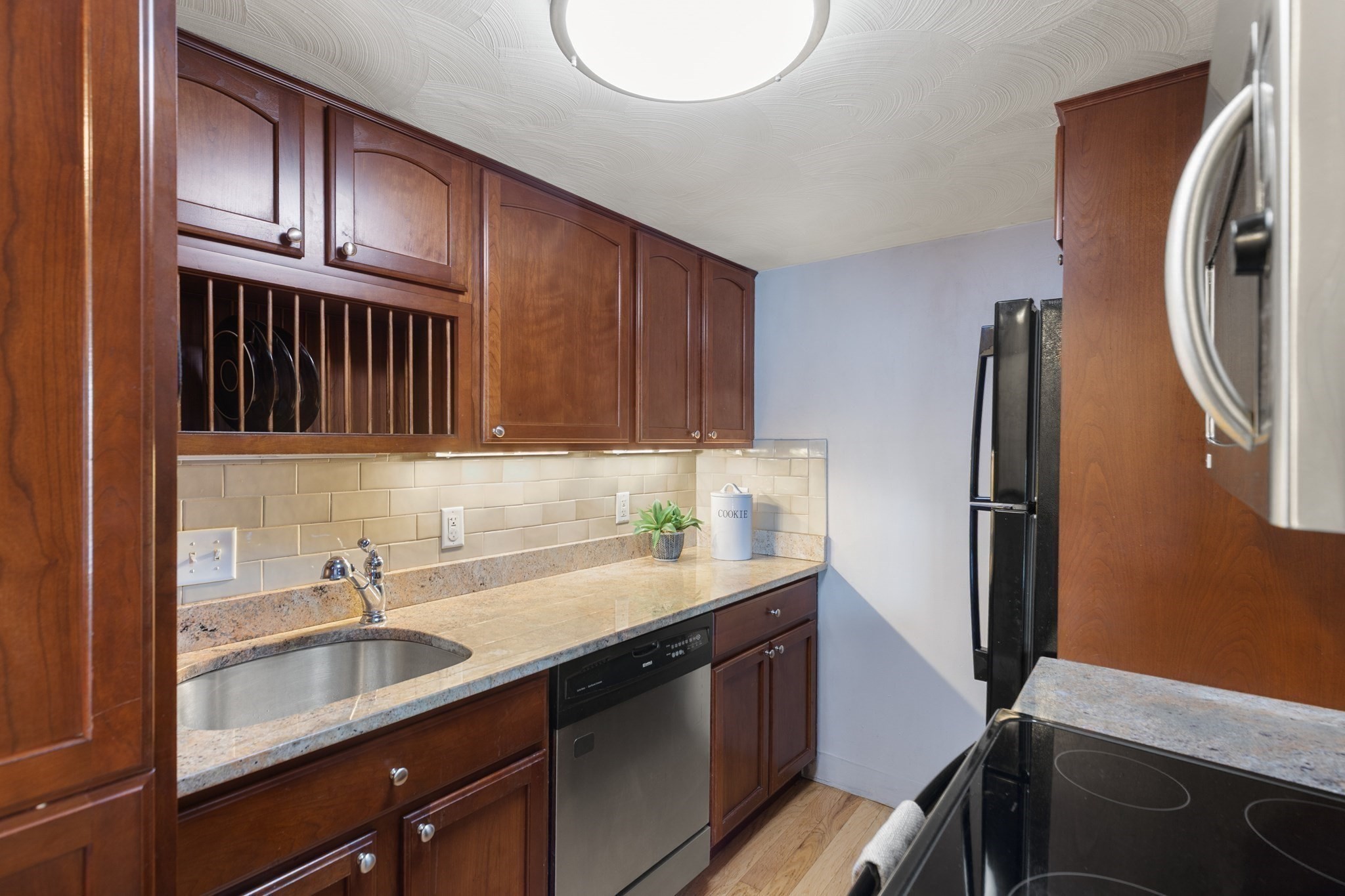 390 Broadway # 51 Property Photo 8