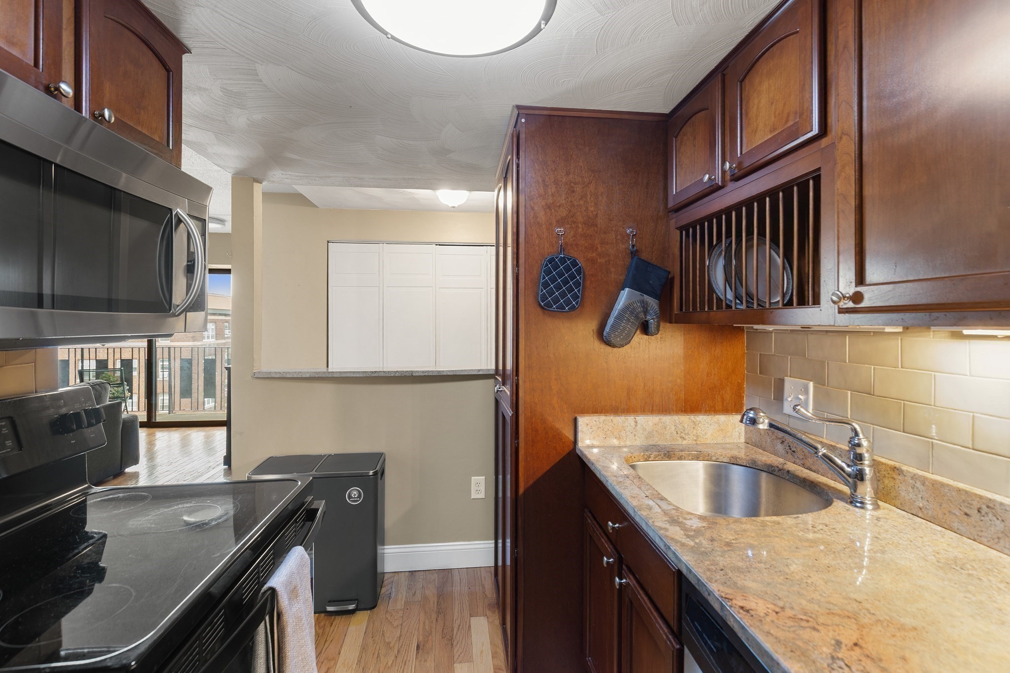 390 Broadway # 51 Property Photo 10