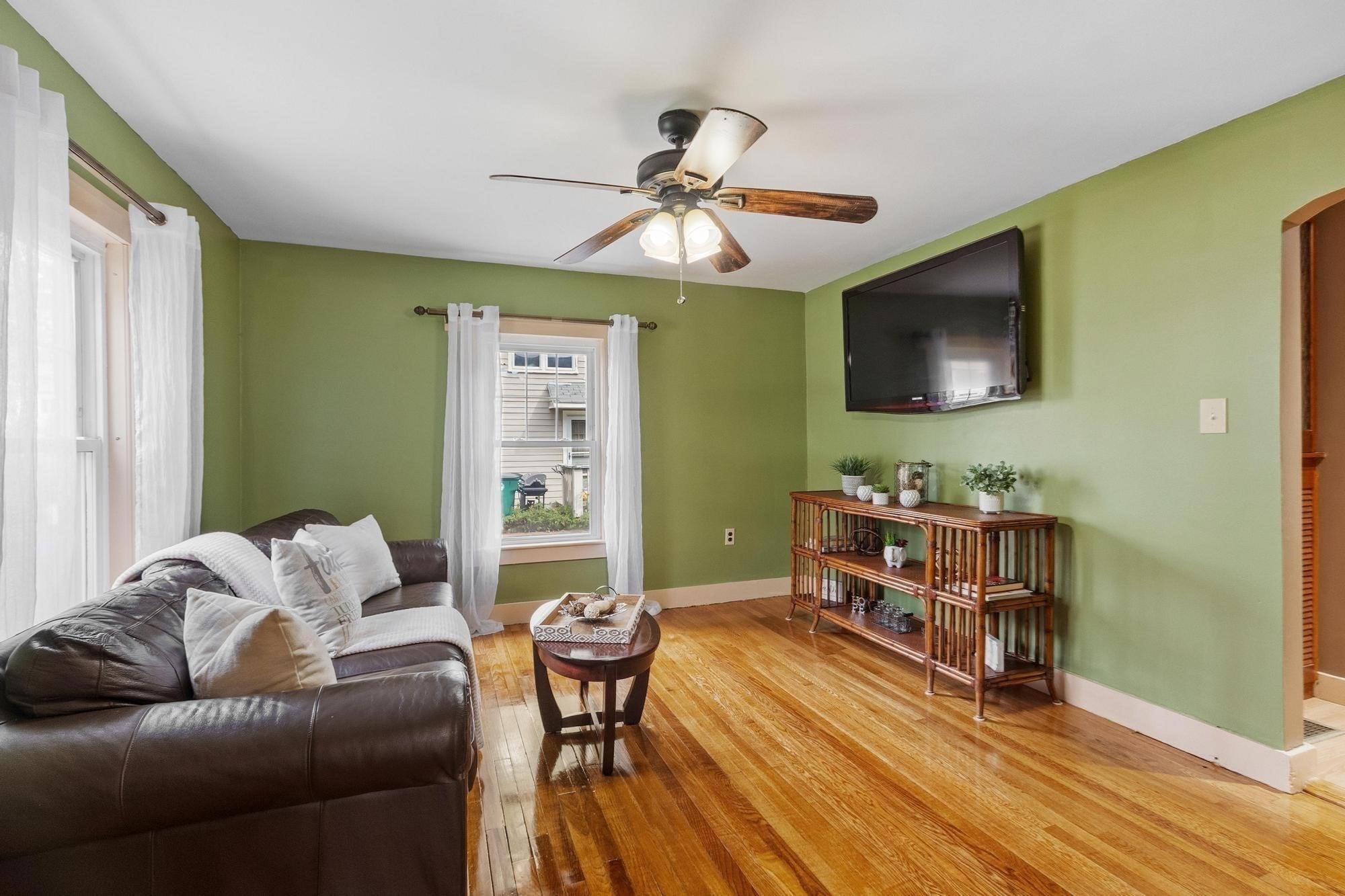 282 Boutelle St Property Photo 11