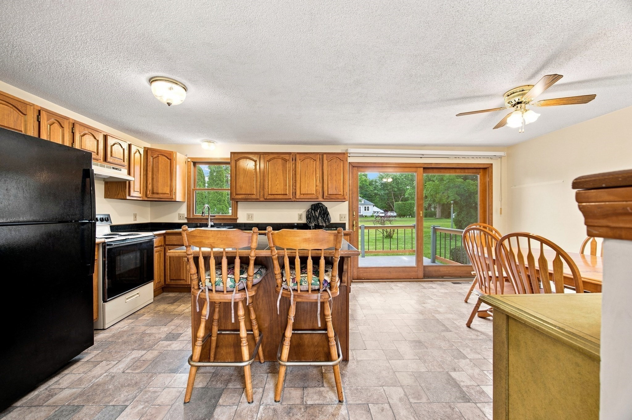 10 Mountianview Street Property Photo 5