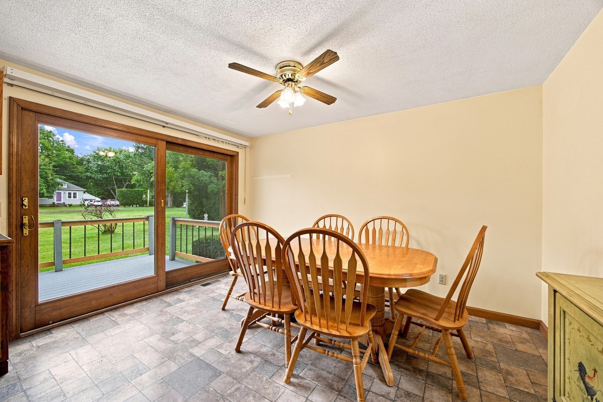 10 Mountianview Street Property Photo 7