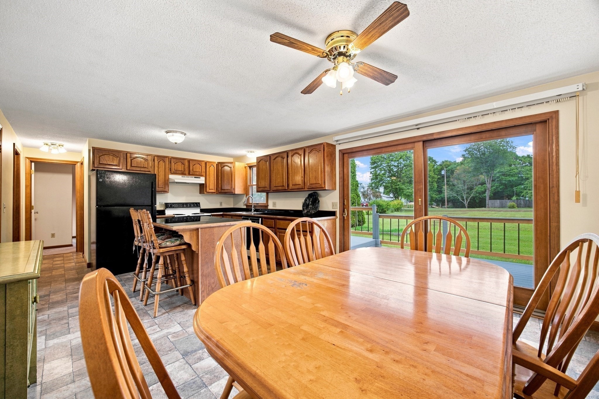 10 Mountianview Street Property Photo 8