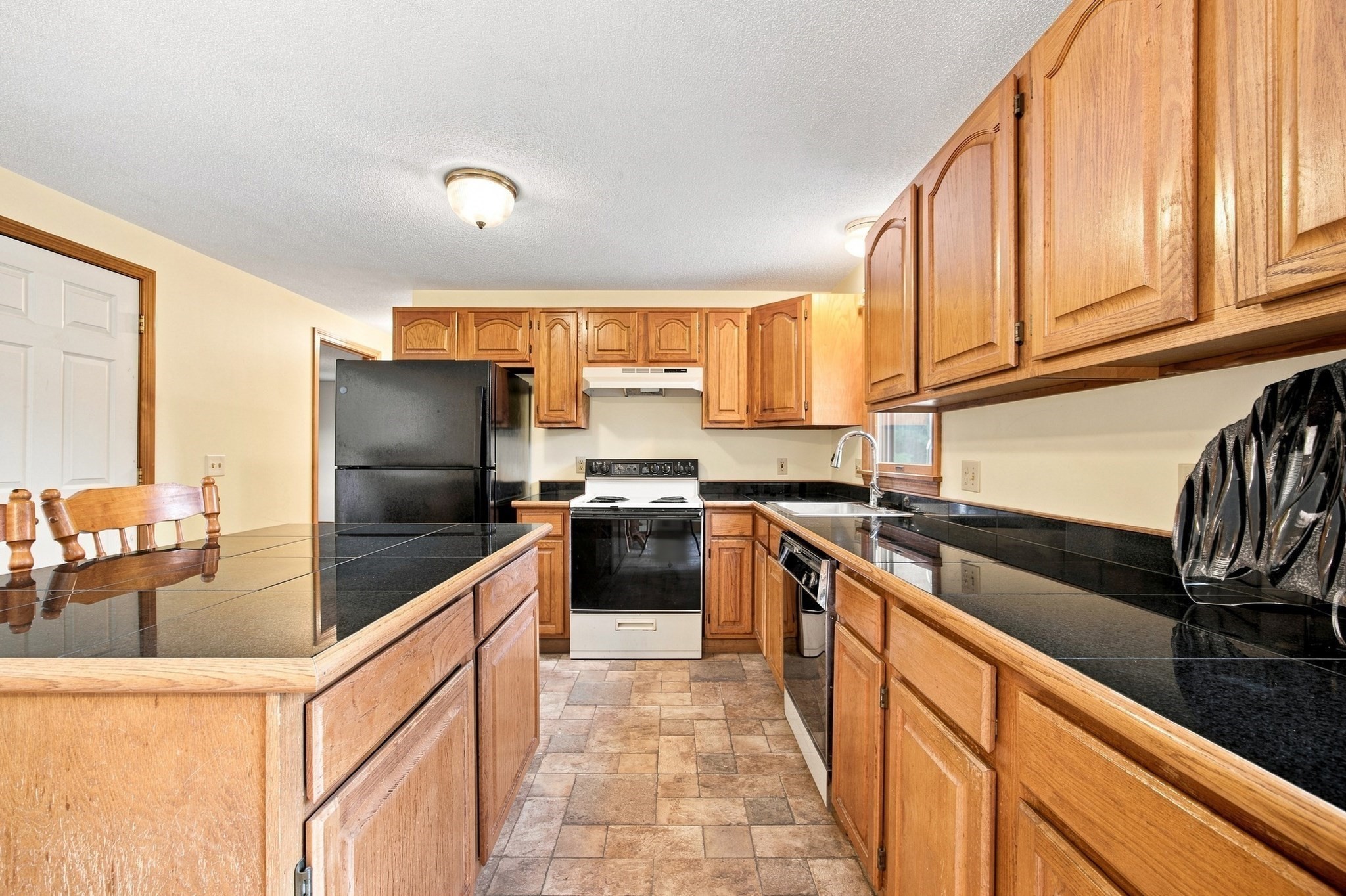 10 Mountianview Street Property Photo 9