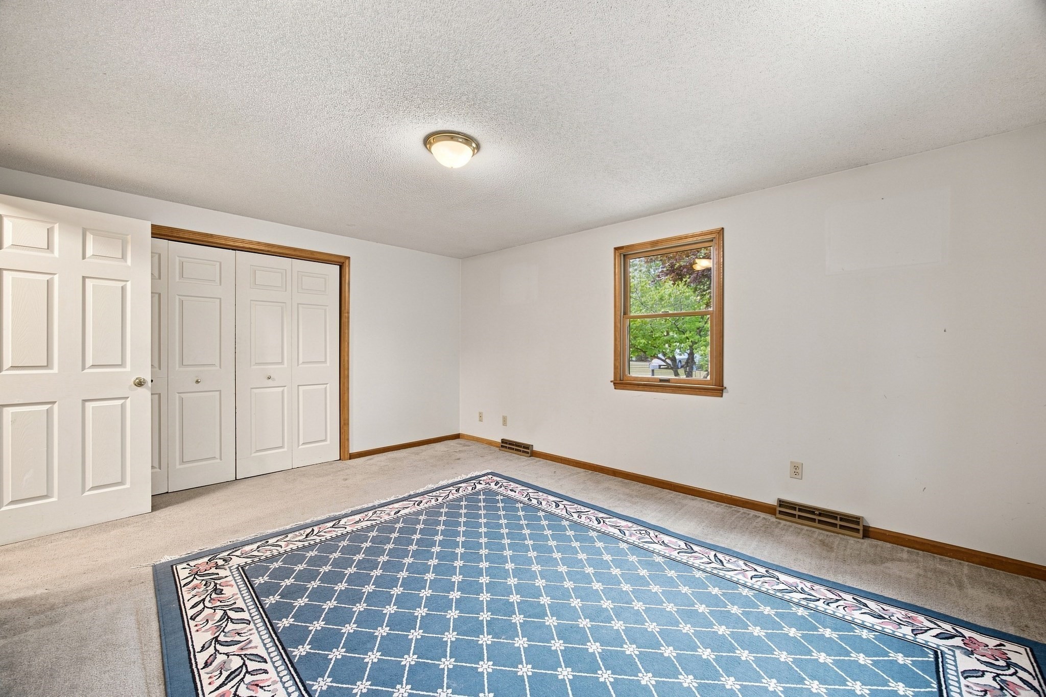 10 Mountianview Street Property Photo 15