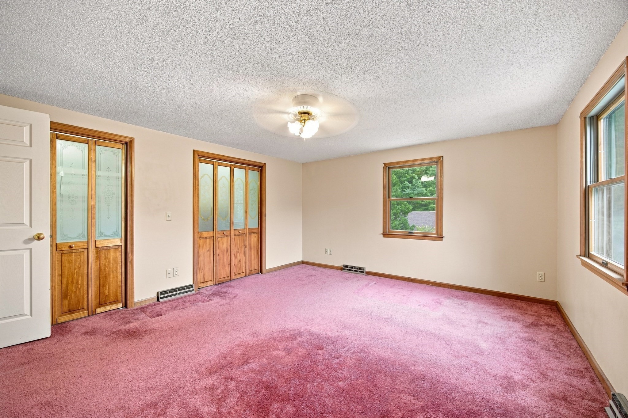 10 Mountianview Street Property Photo 23