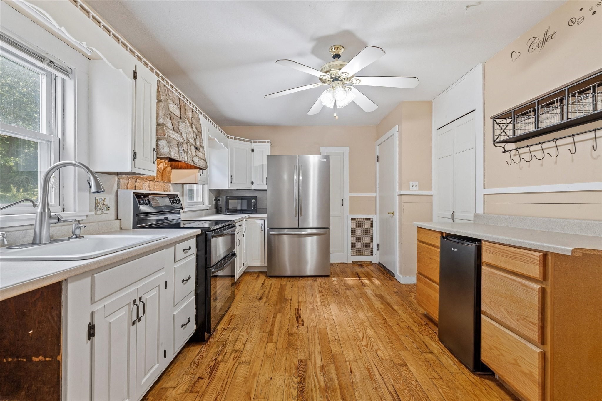 39 Southbridge Rd Property Photo 15