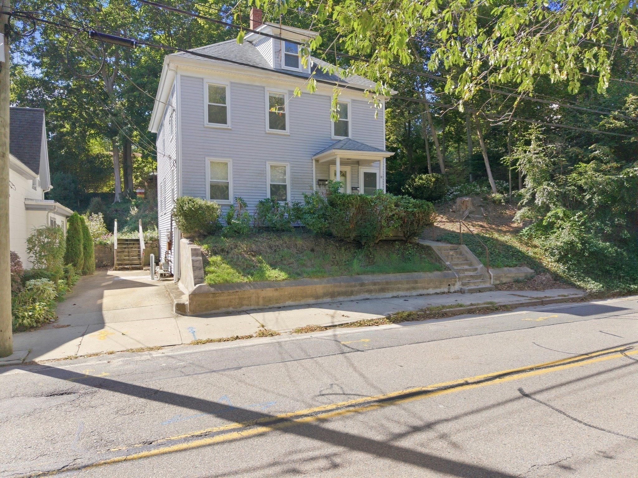 18 Oak St. Property Photo 1