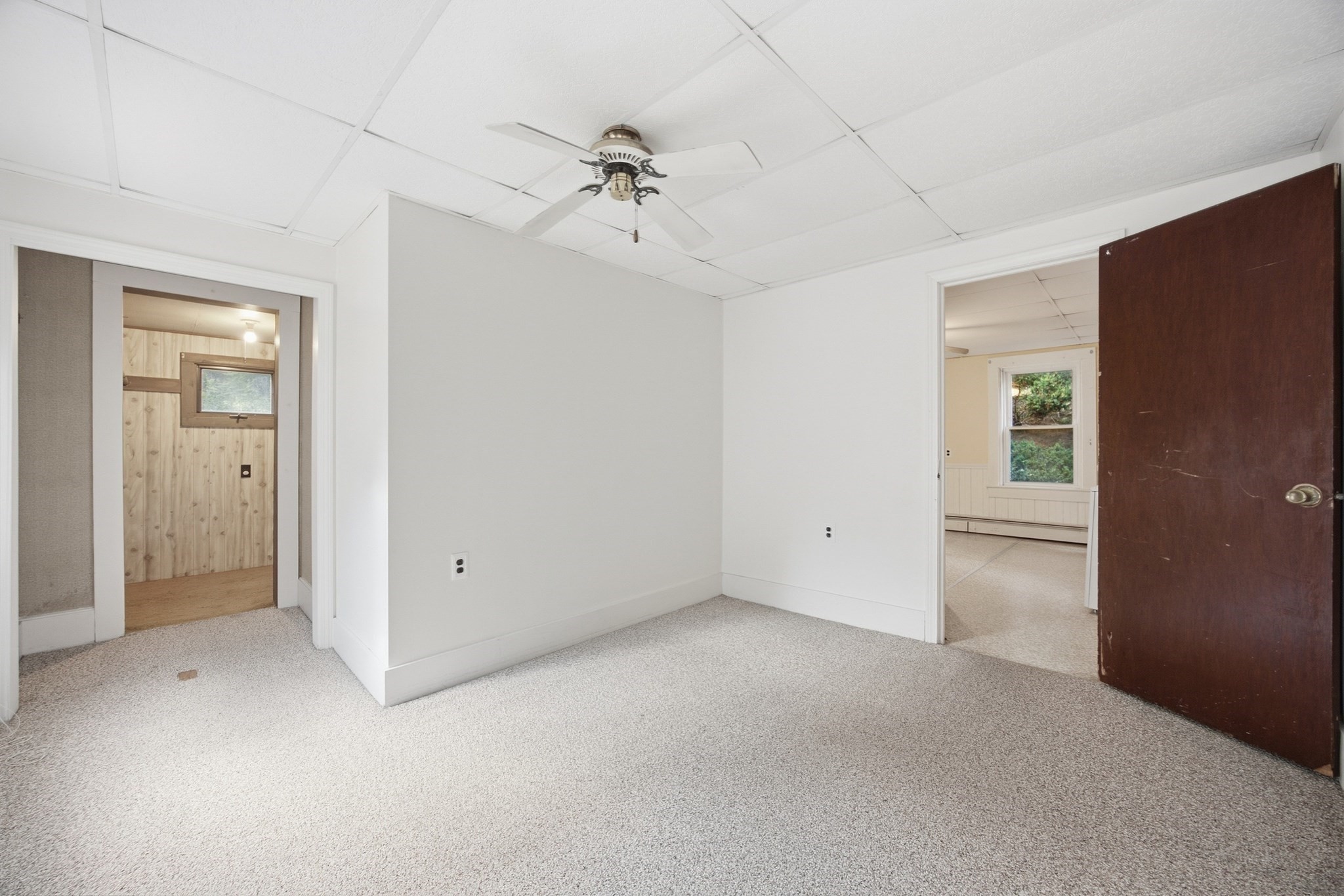 18 Oak St. Property Photo 12