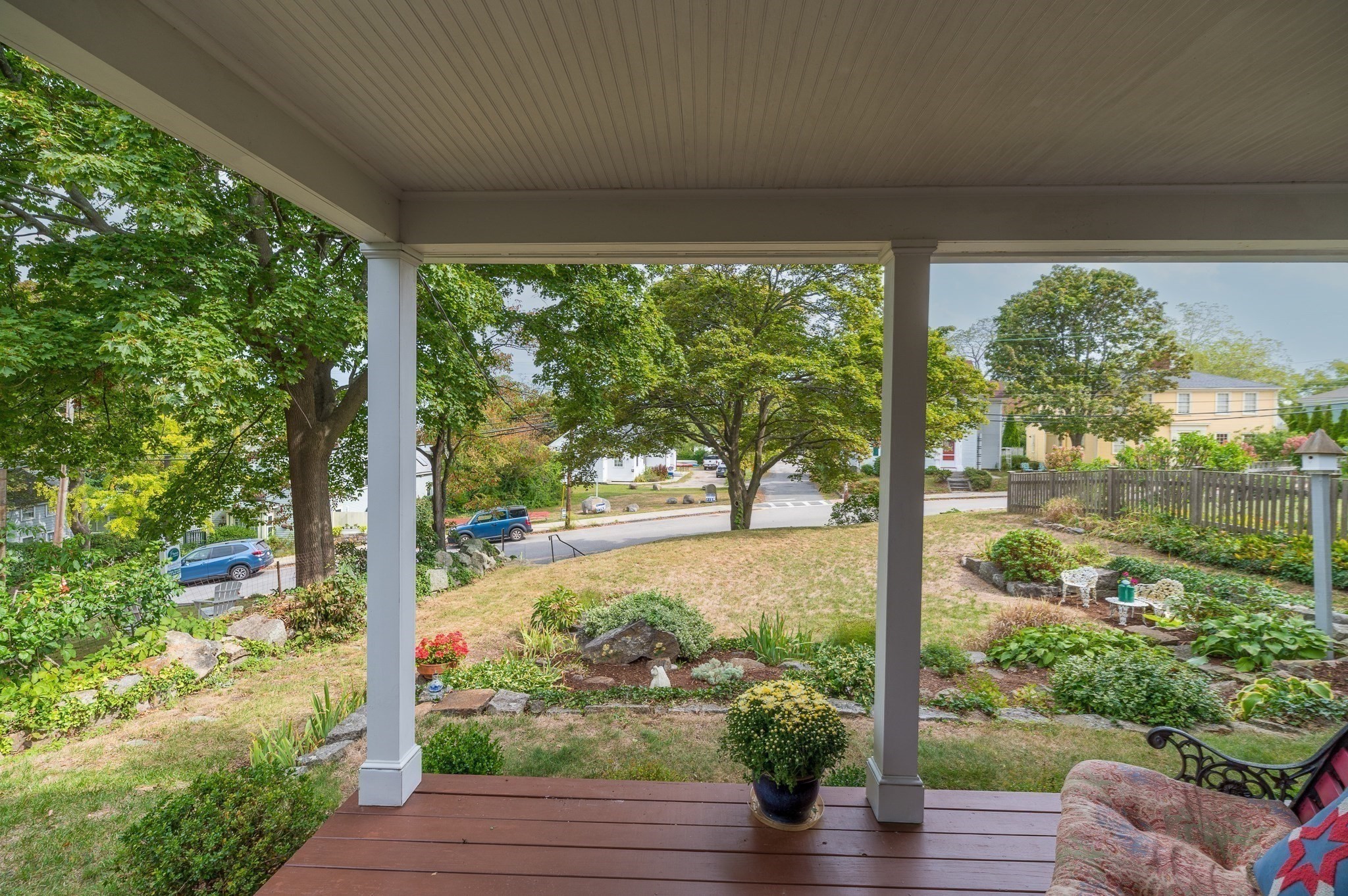 3 Willow Lane Property Photo 4