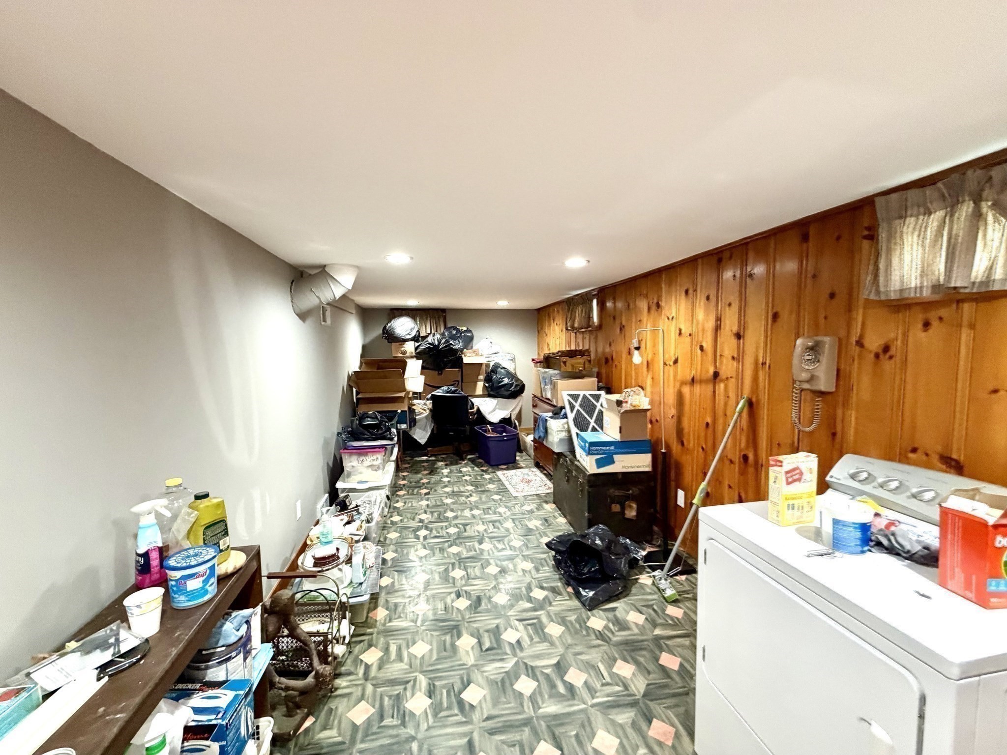 244 Grant St Property Photo 12