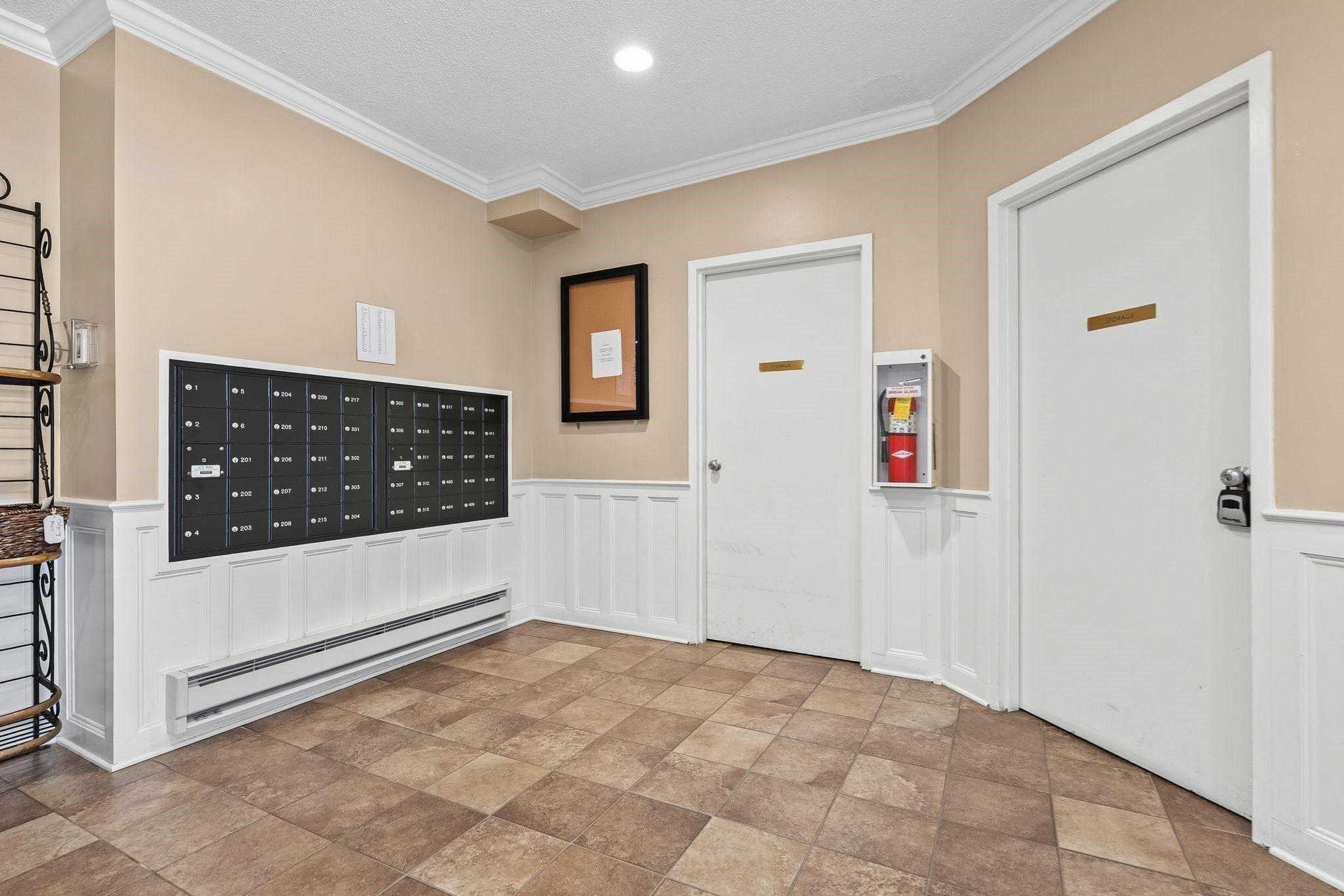 666 Main St # 310 Property Photo 32