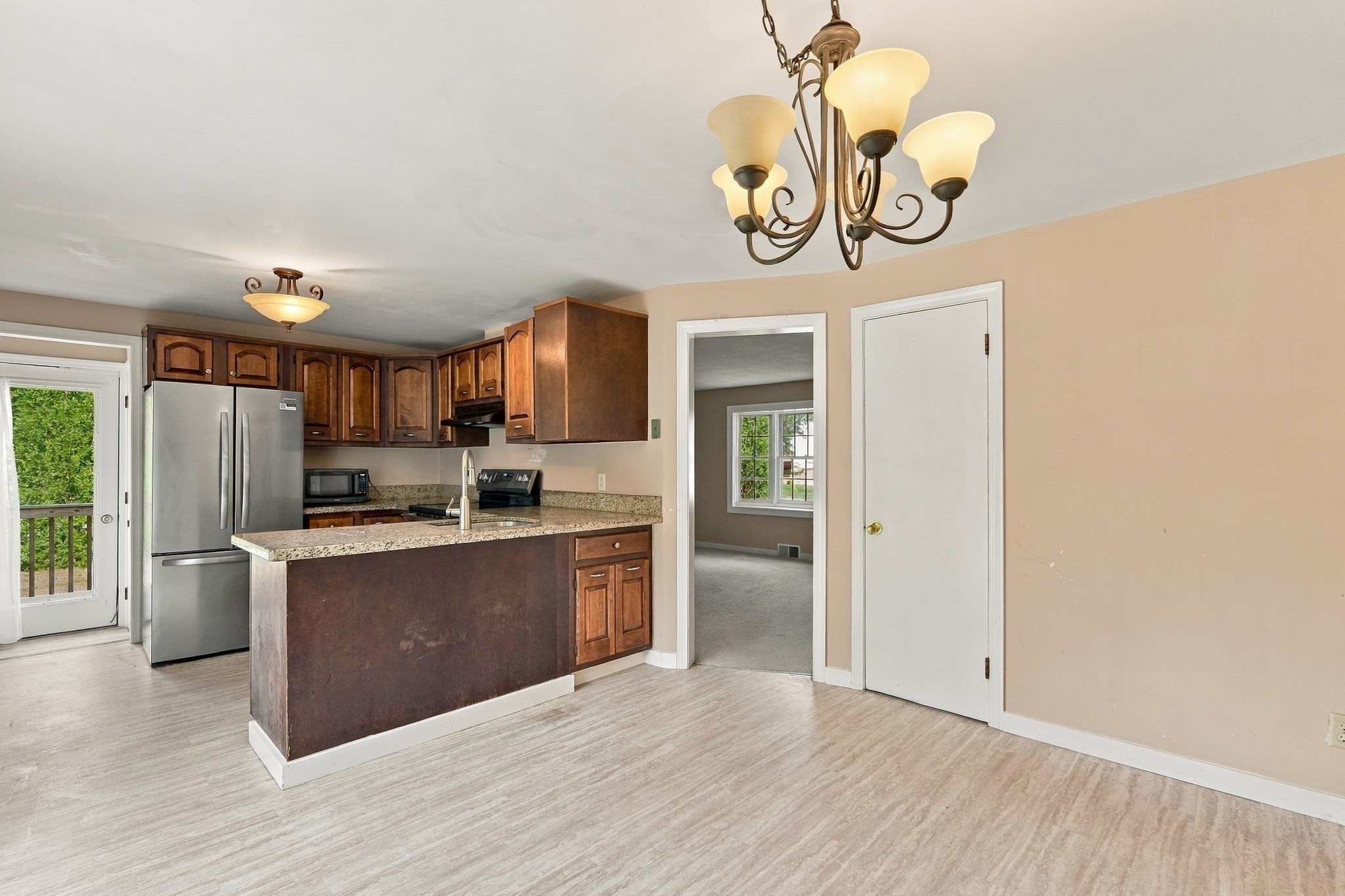 9 Spring Terrace Property Photo 7