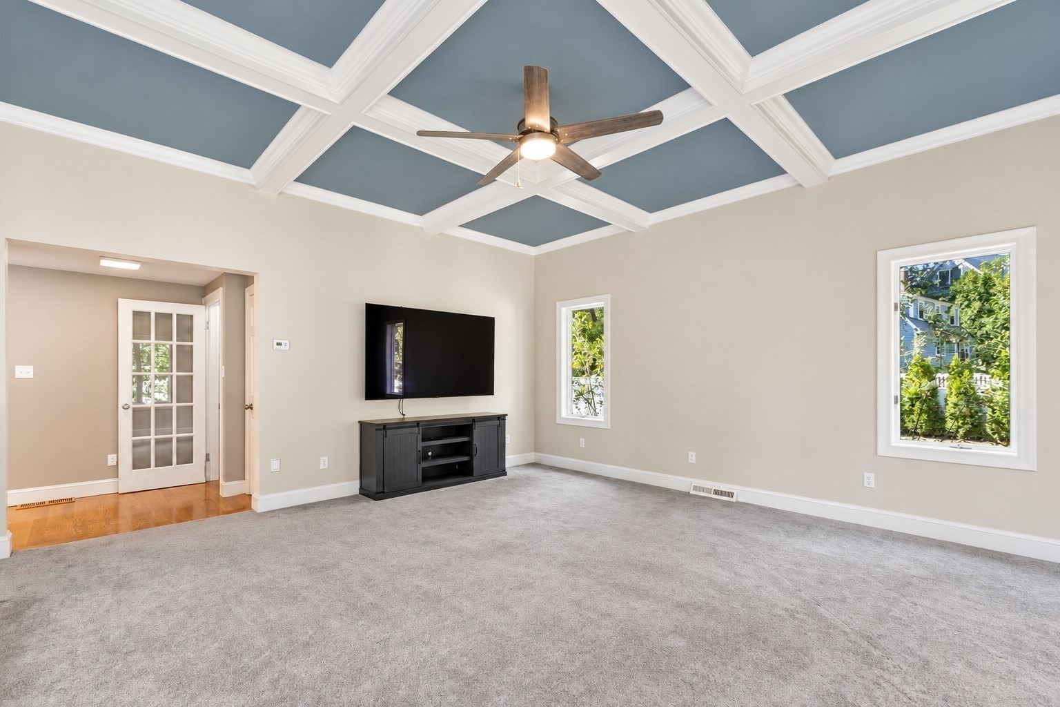 9 Lantern Rd Property Photo 17