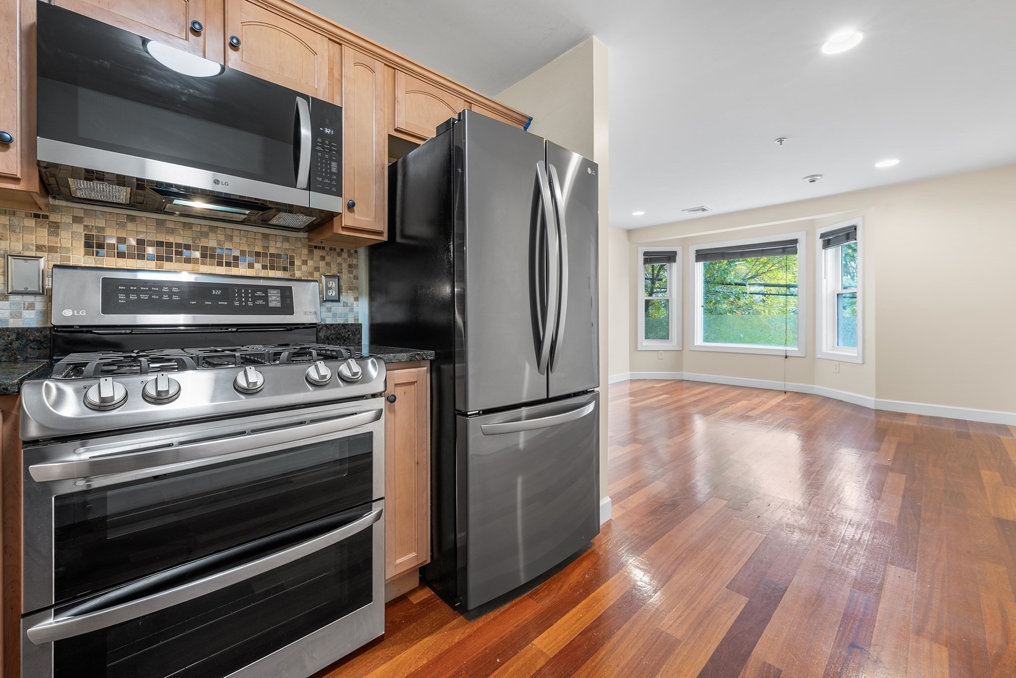 291 Revere St # 6 Property Photo 8