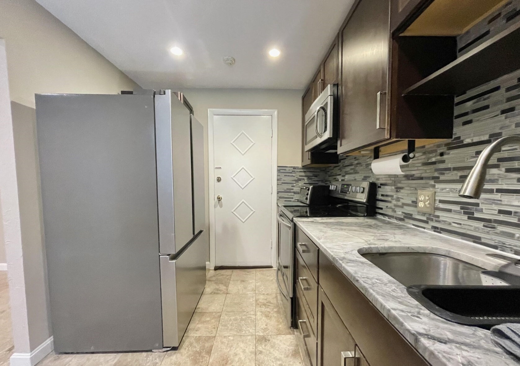35 Mccoba St # 30 Property Photo 3