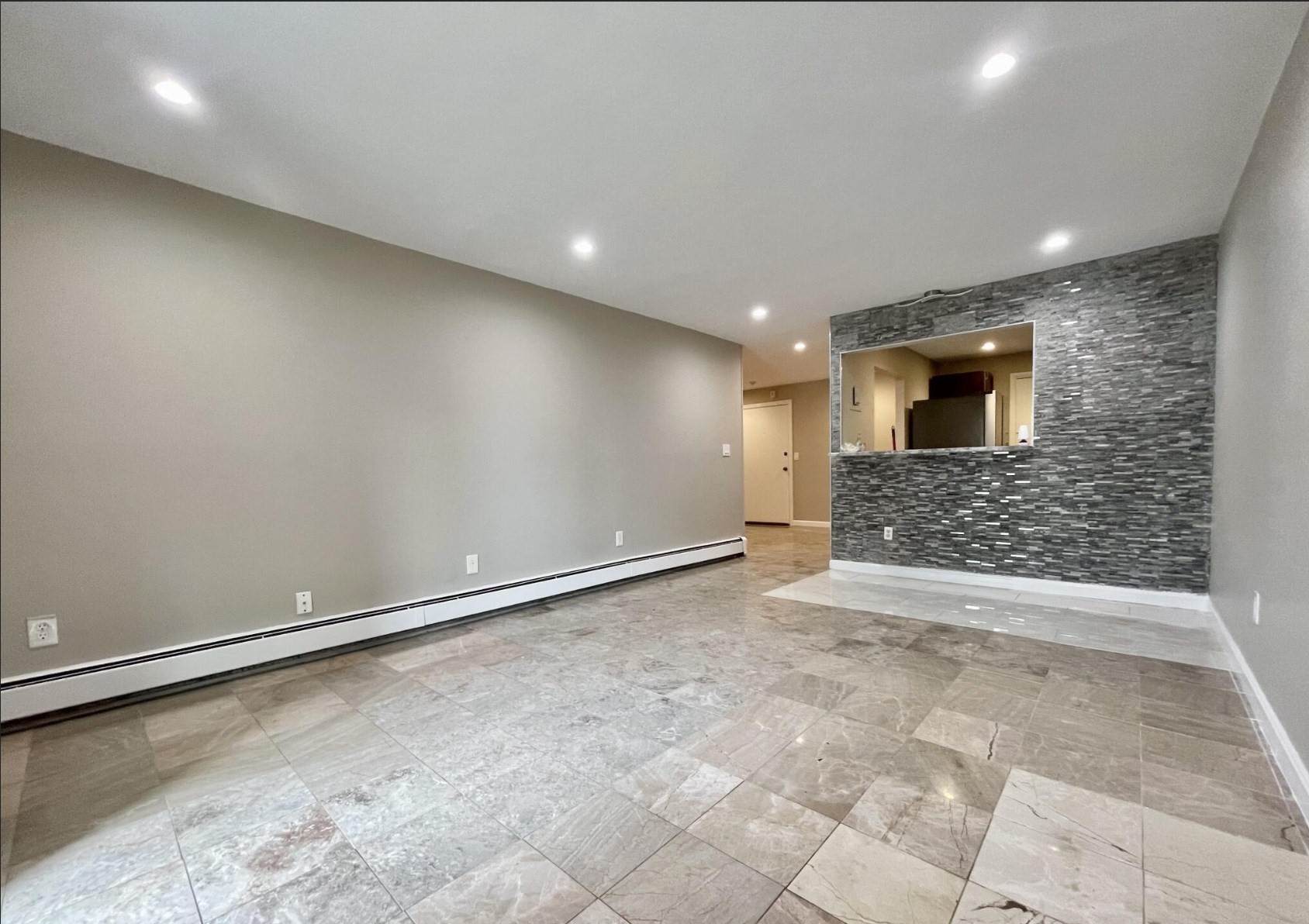 35 Mccoba St # 30 Property Photo 6