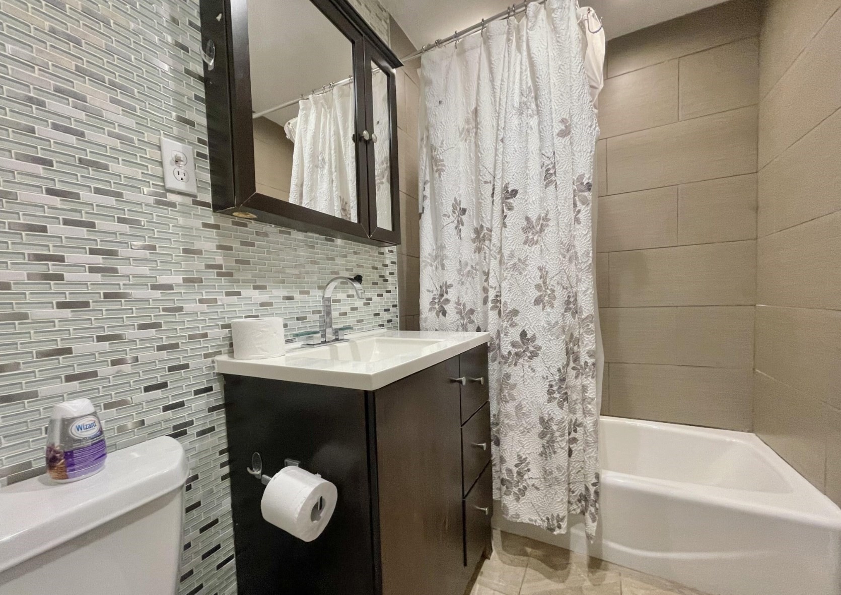 35 Mccoba St # 30 Property Photo 12