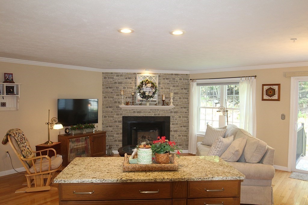 73 Bridle Cross Road # 73 Property Photo 2