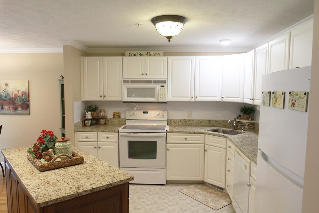 73 Bridle Cross Road # 73 Property Photo 7