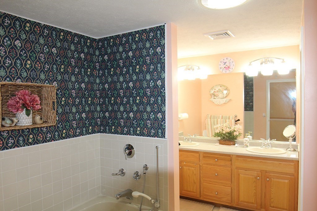 73 Bridle Cross Road # 73 Property Photo 13