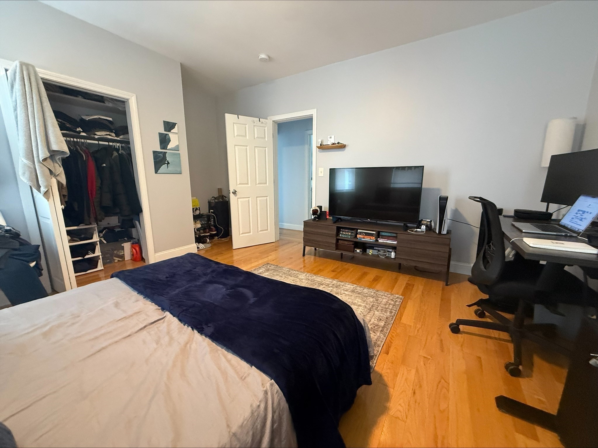 29 Waverly St # 2 Property Photo 5