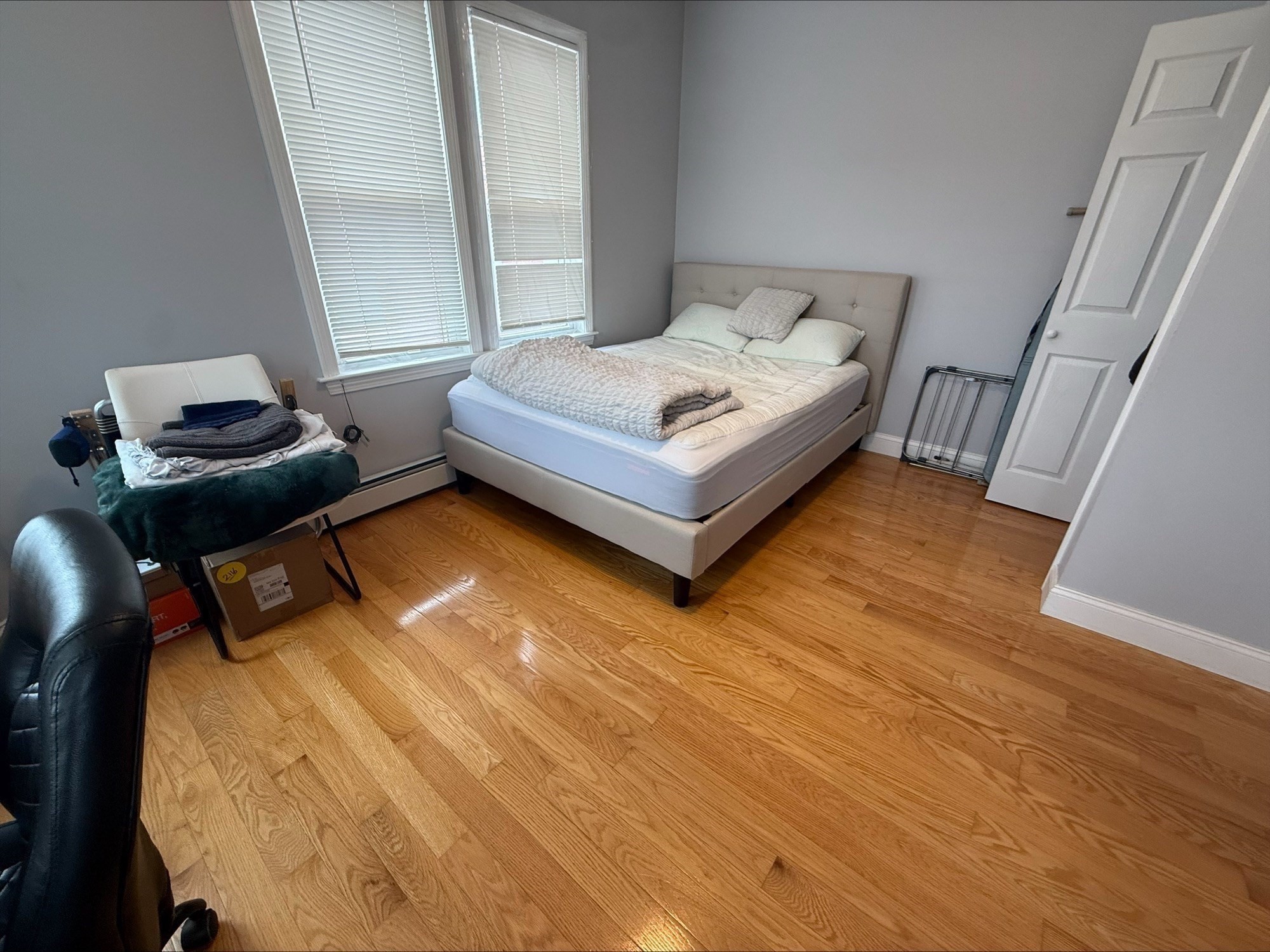 29 Waverly St # 2 Property Photo 13