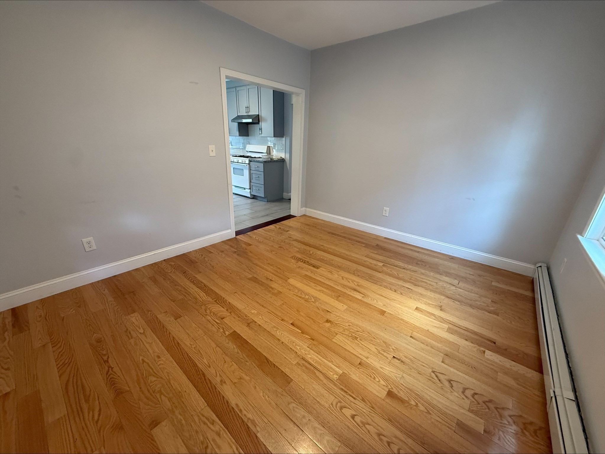 29 Waverly St # 2 Property Photo 23