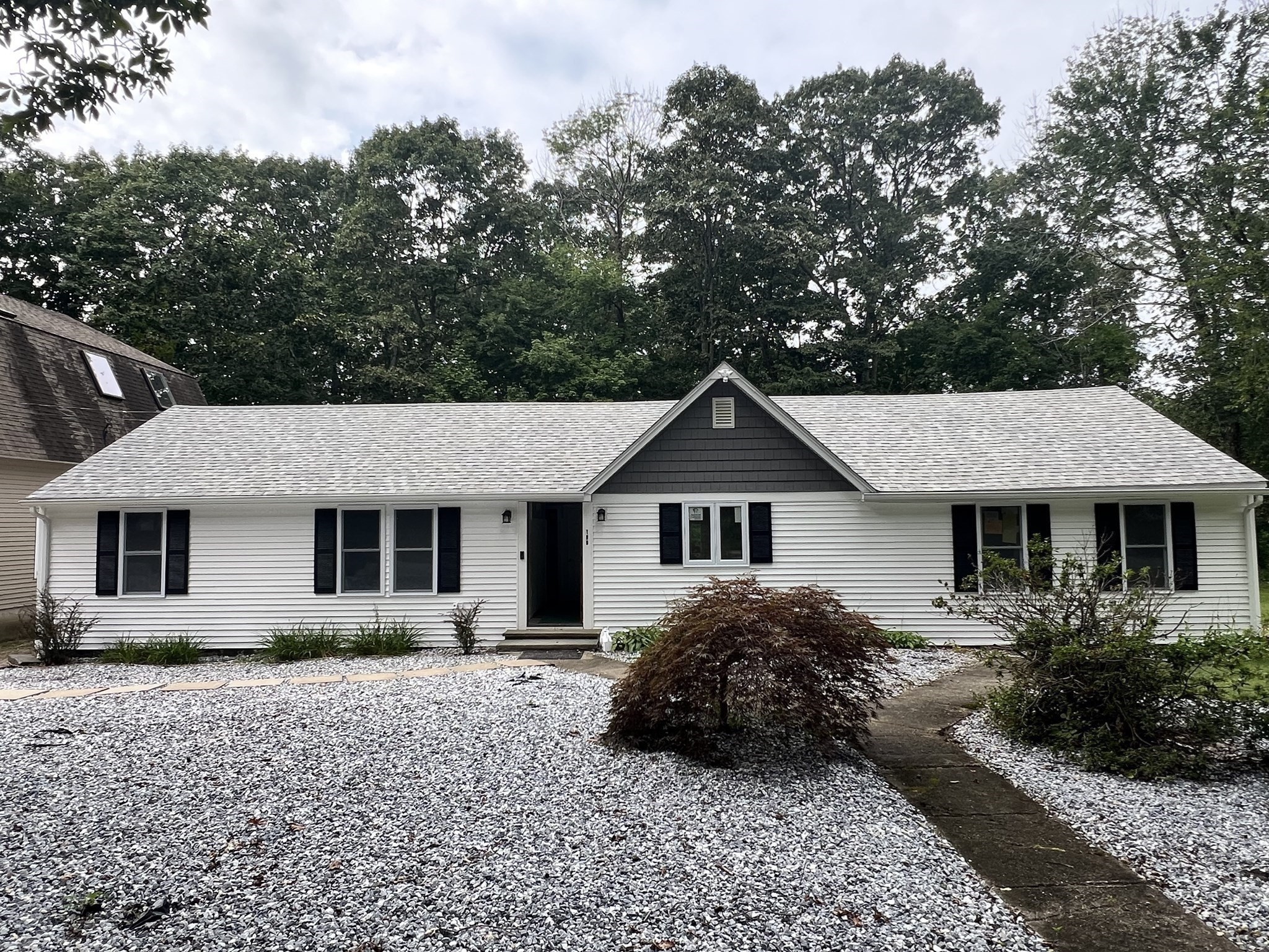 199 Center Depot Road Property Photo 4