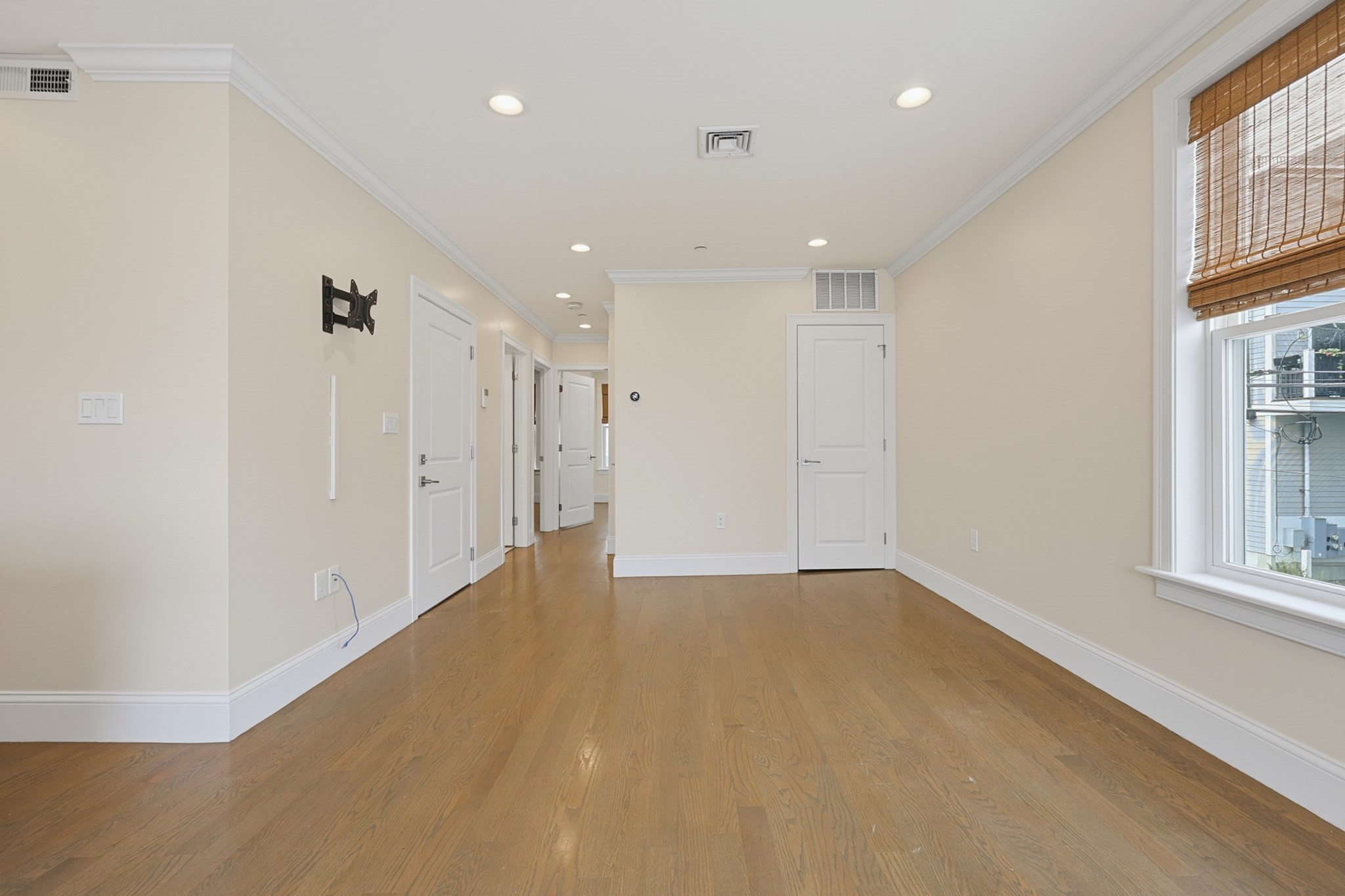 153 Everett Street # 2 Property Photo 17