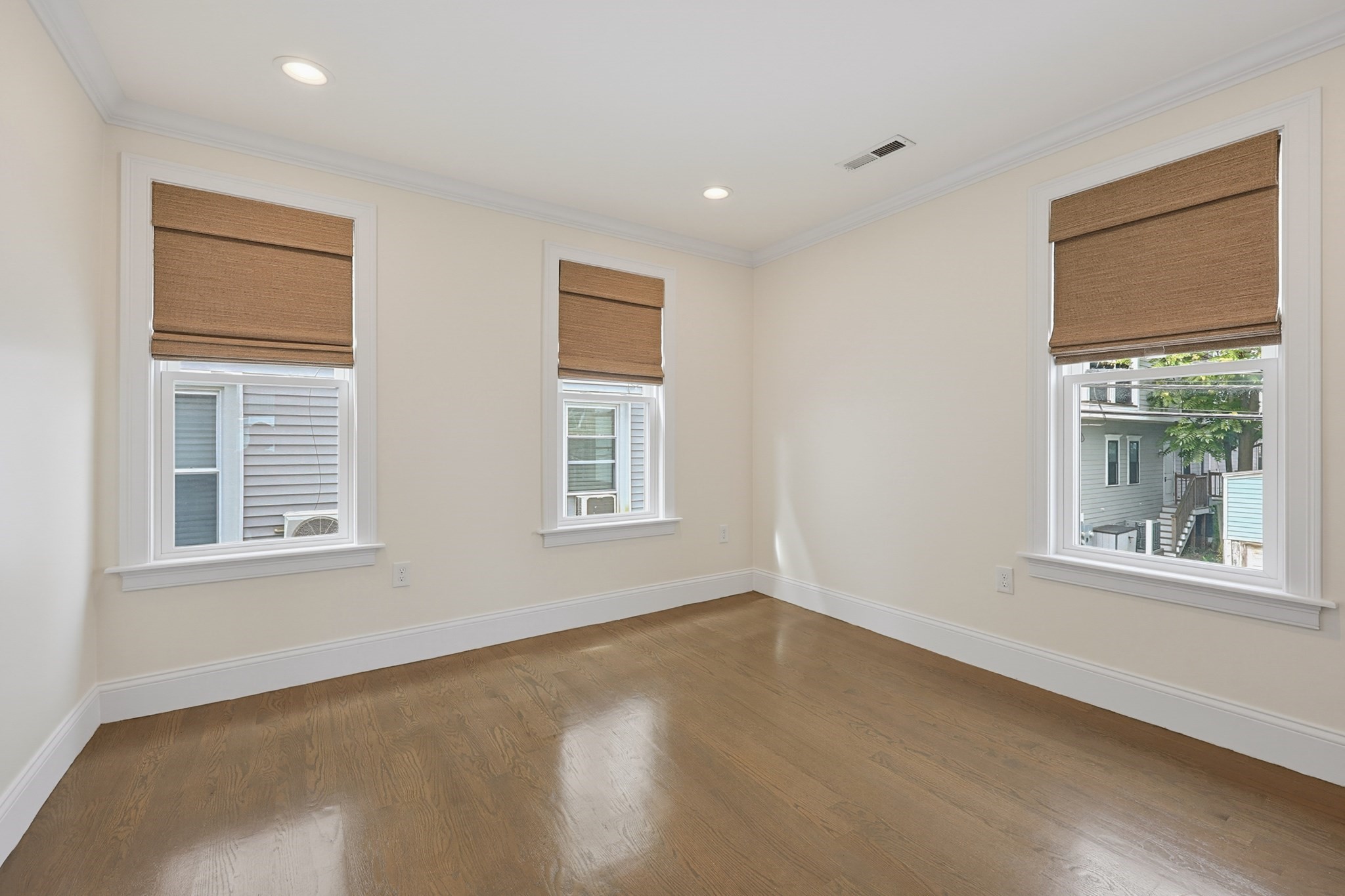 153 Everett Street # 2 Property Photo 18