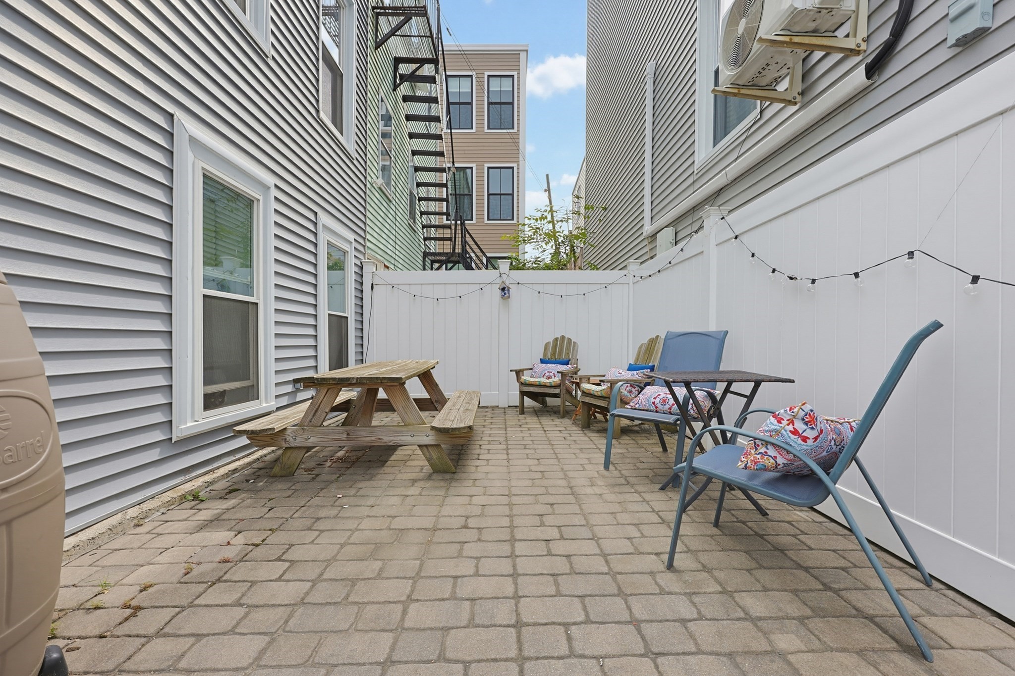153 Everett Street # 2 Property Photo 25