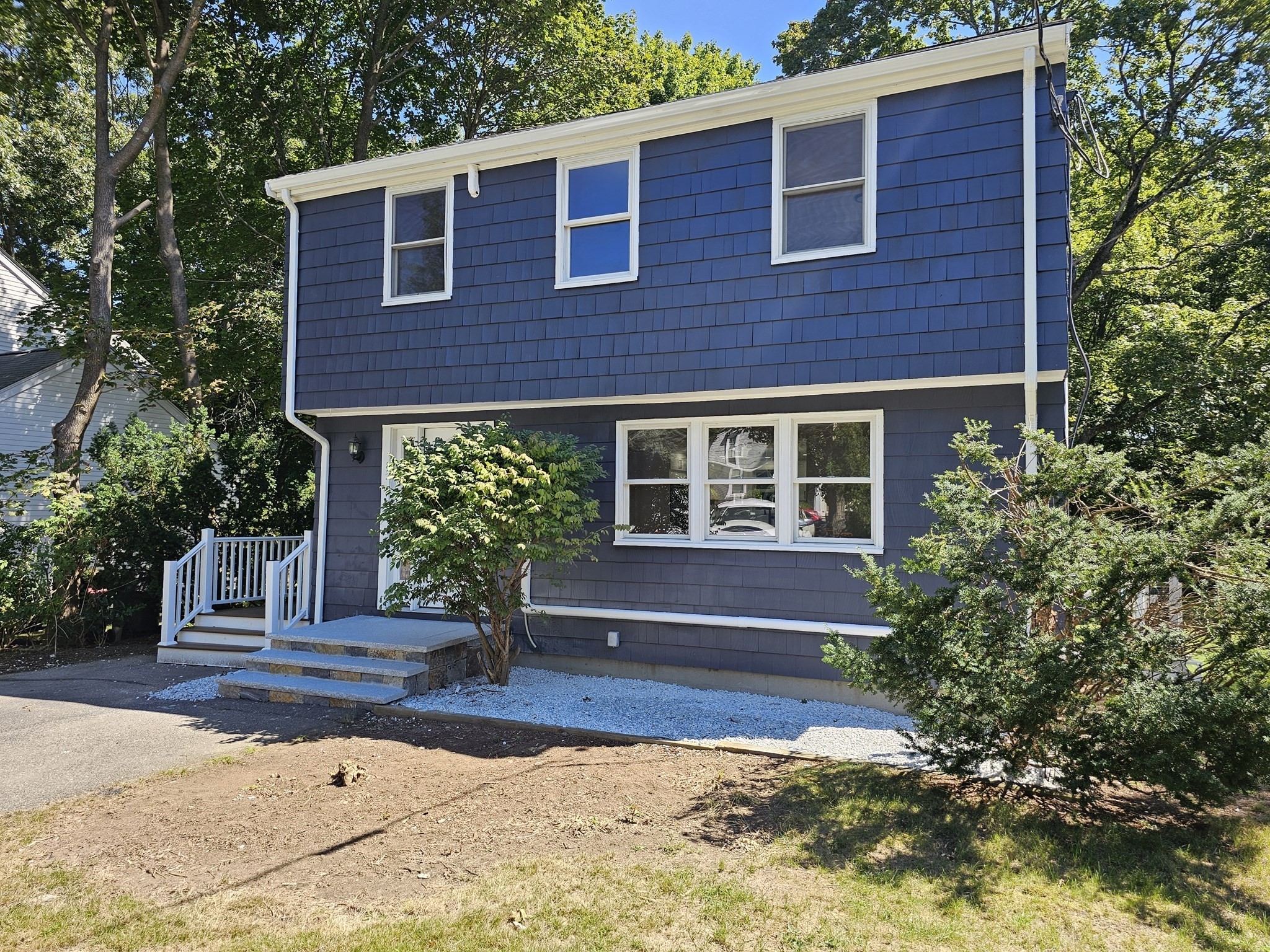 165 Newbury St Property Photo 11