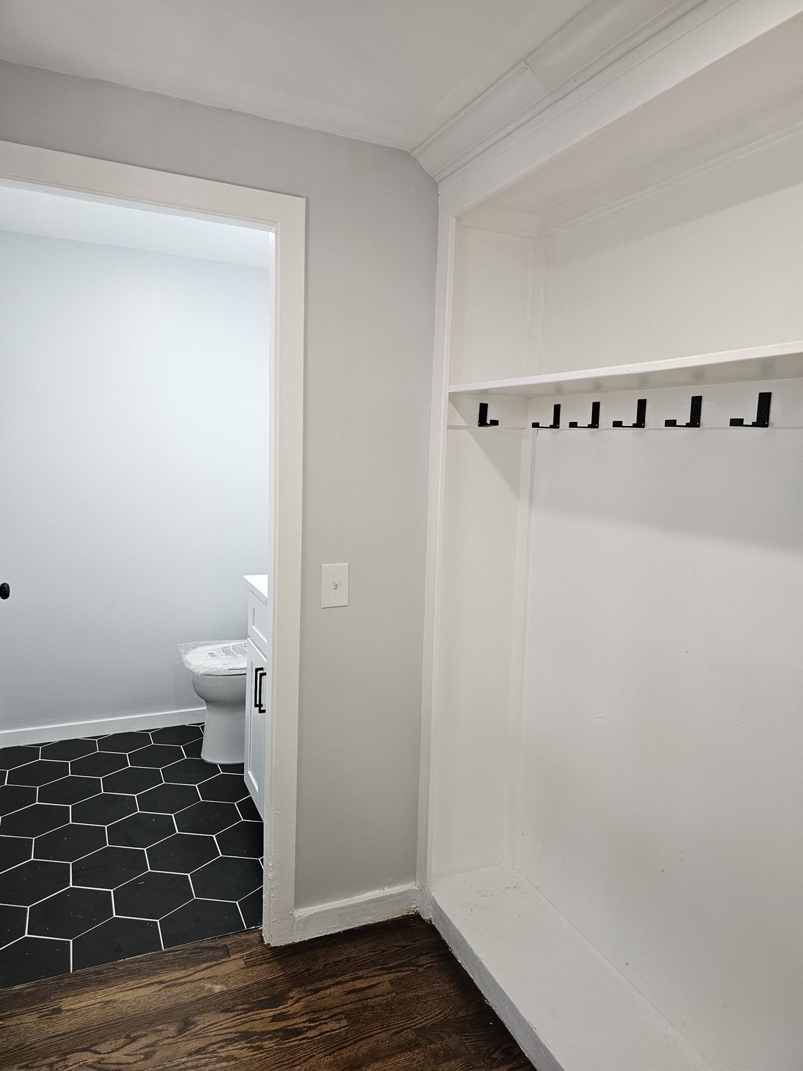 165 Newbury St Property Photo 15