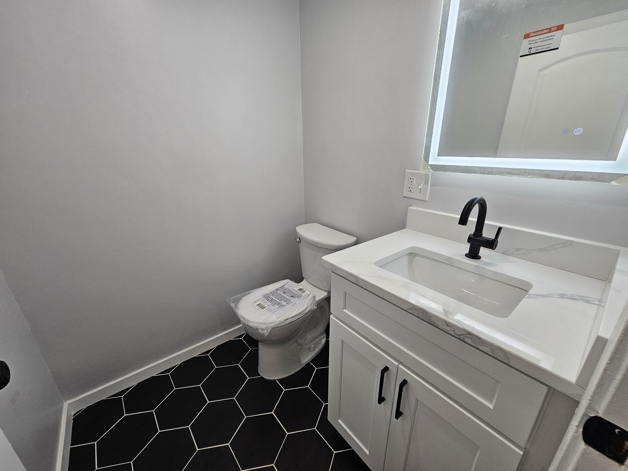 165 Newbury St Property Photo 16