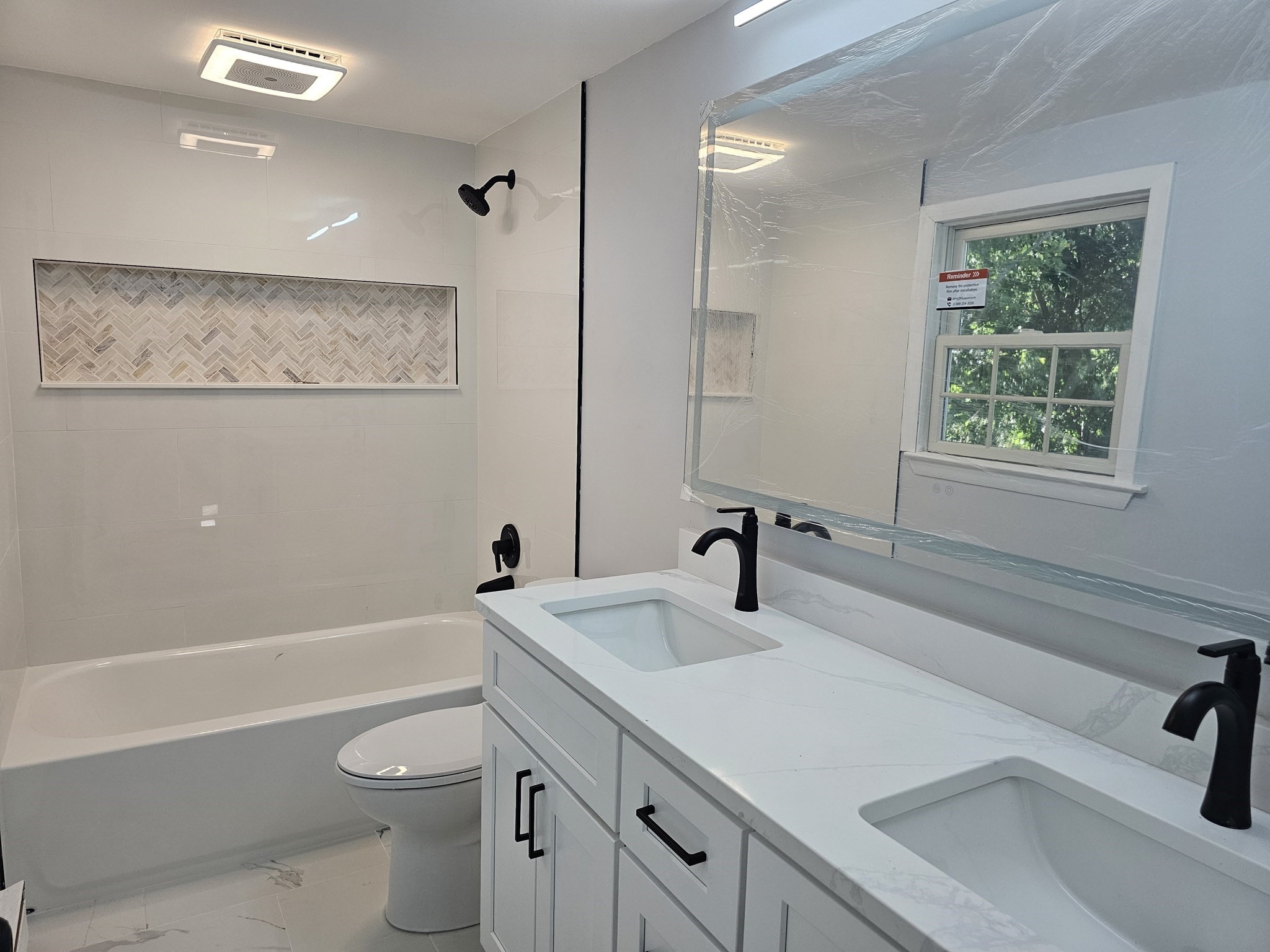 165 Newbury St Property Photo 17