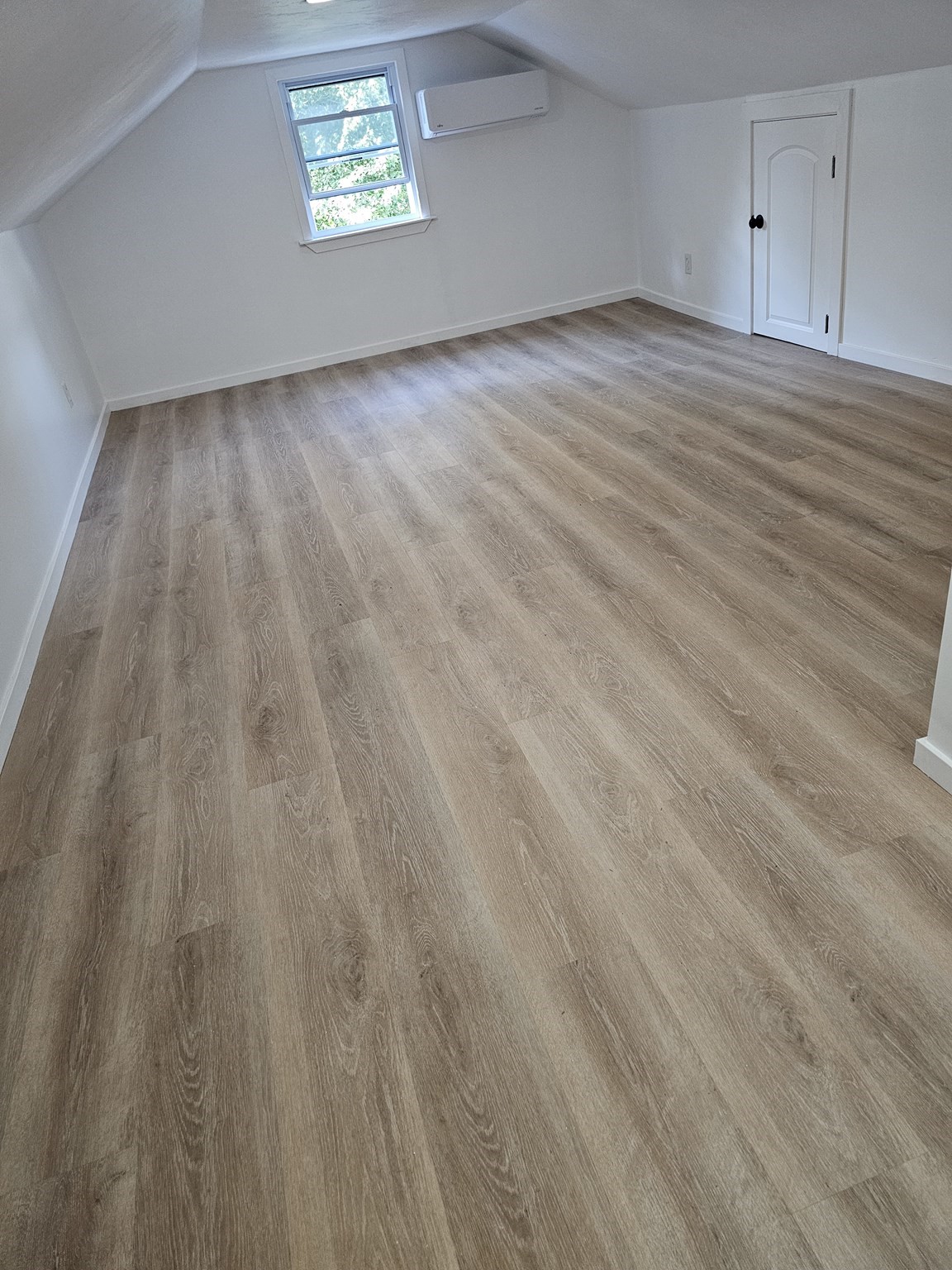 165 Newbury St Property Photo 23