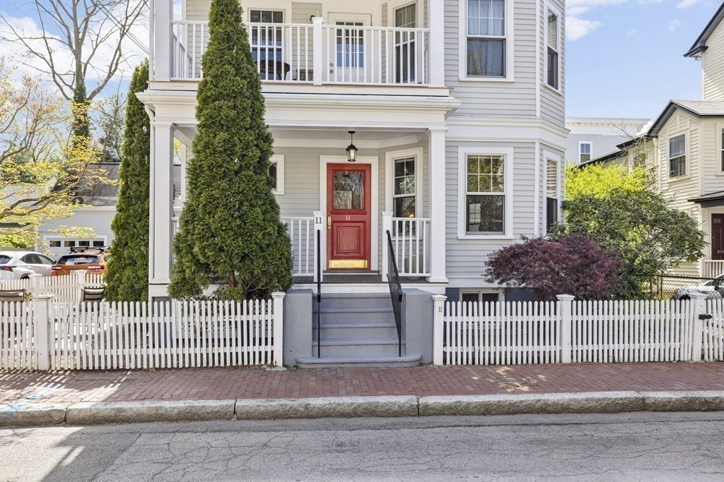 11 Wright St # 1 Property Photo 1