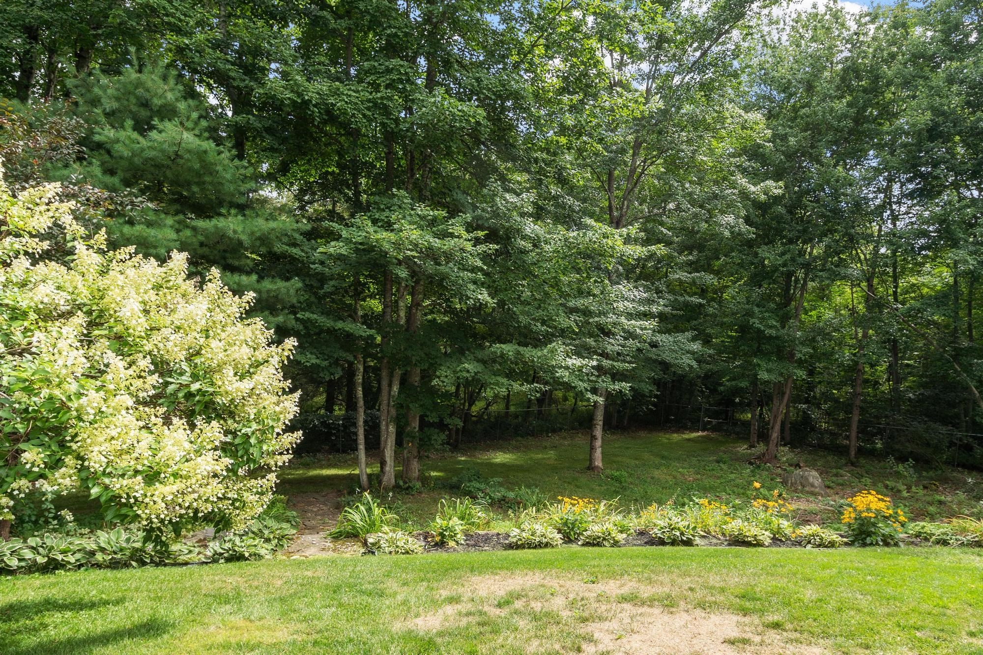 71 Nicolle Ter Property Photo 40