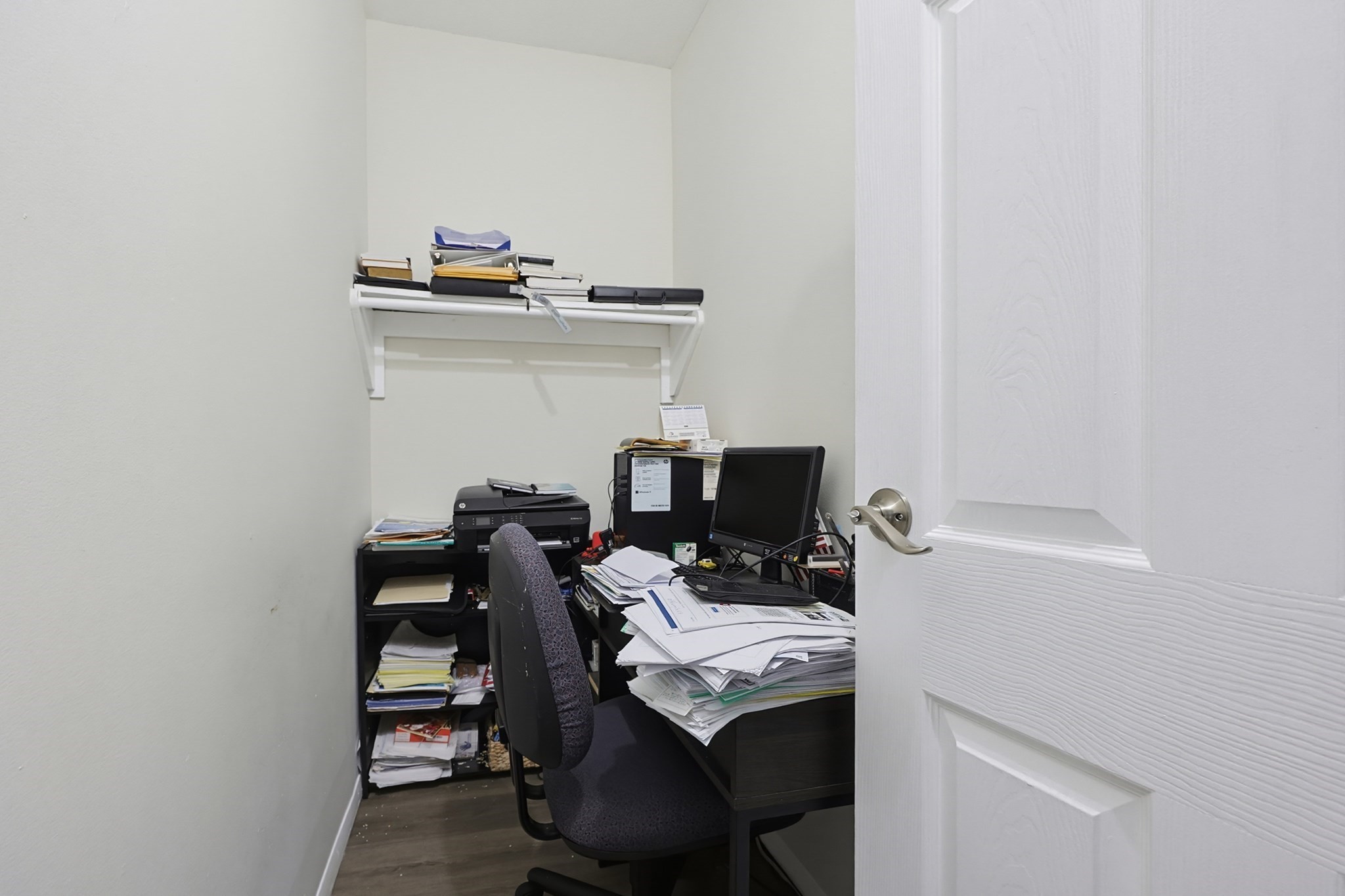 22 Dailey St # F Property Photo 17