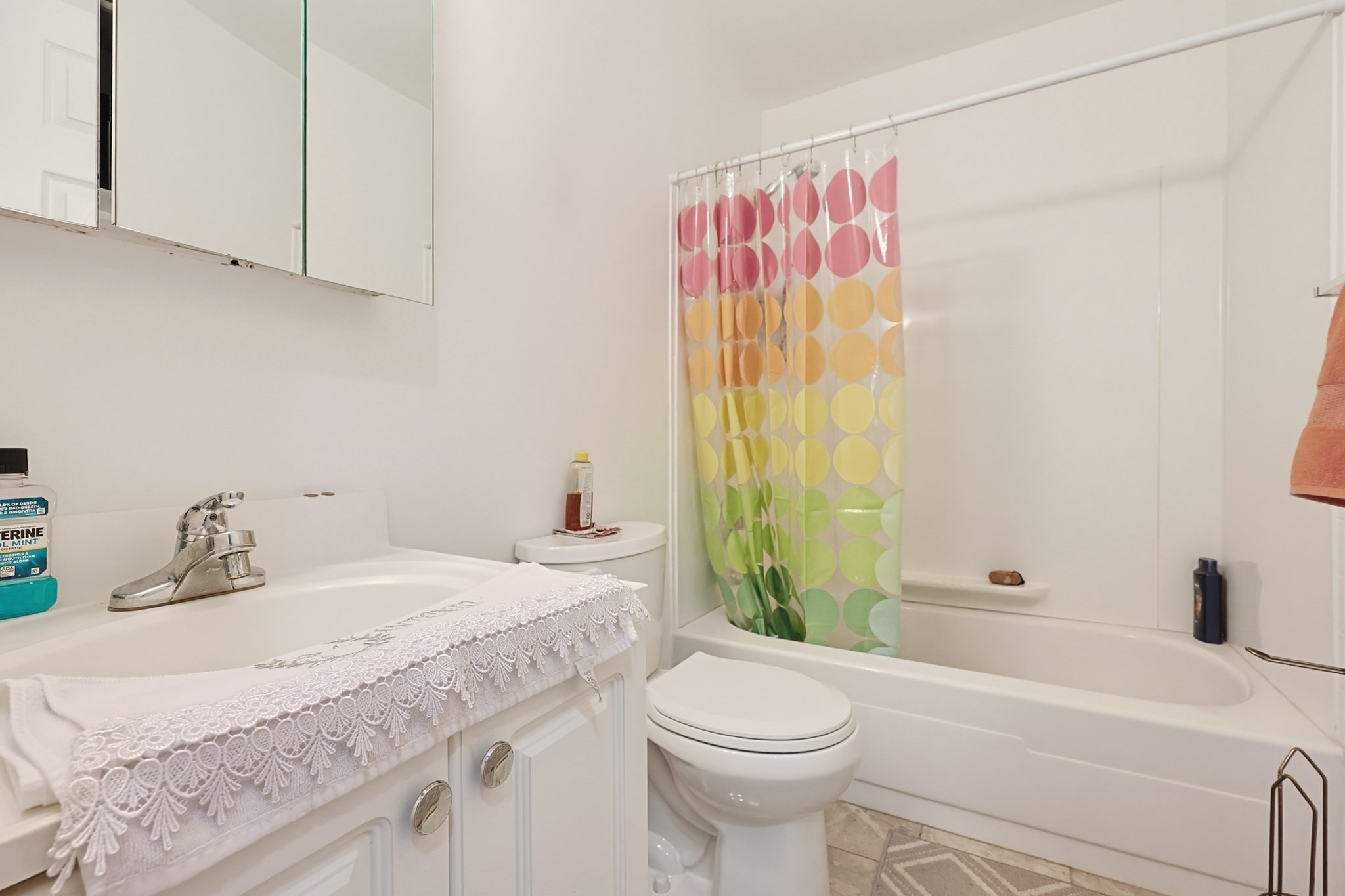 22 Dailey St # F Property Photo 18