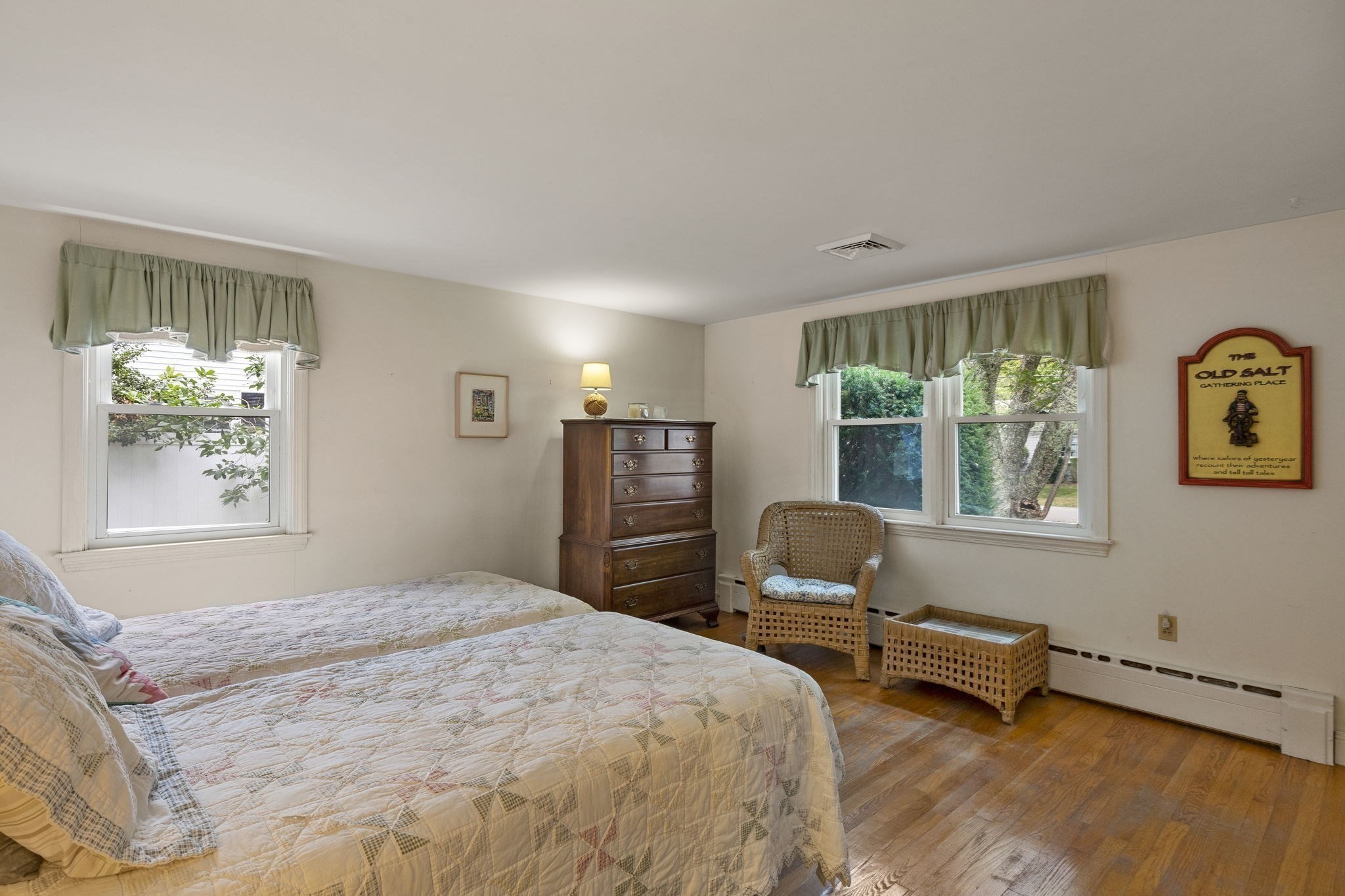 54 Lucerne Ave Property Photo 18