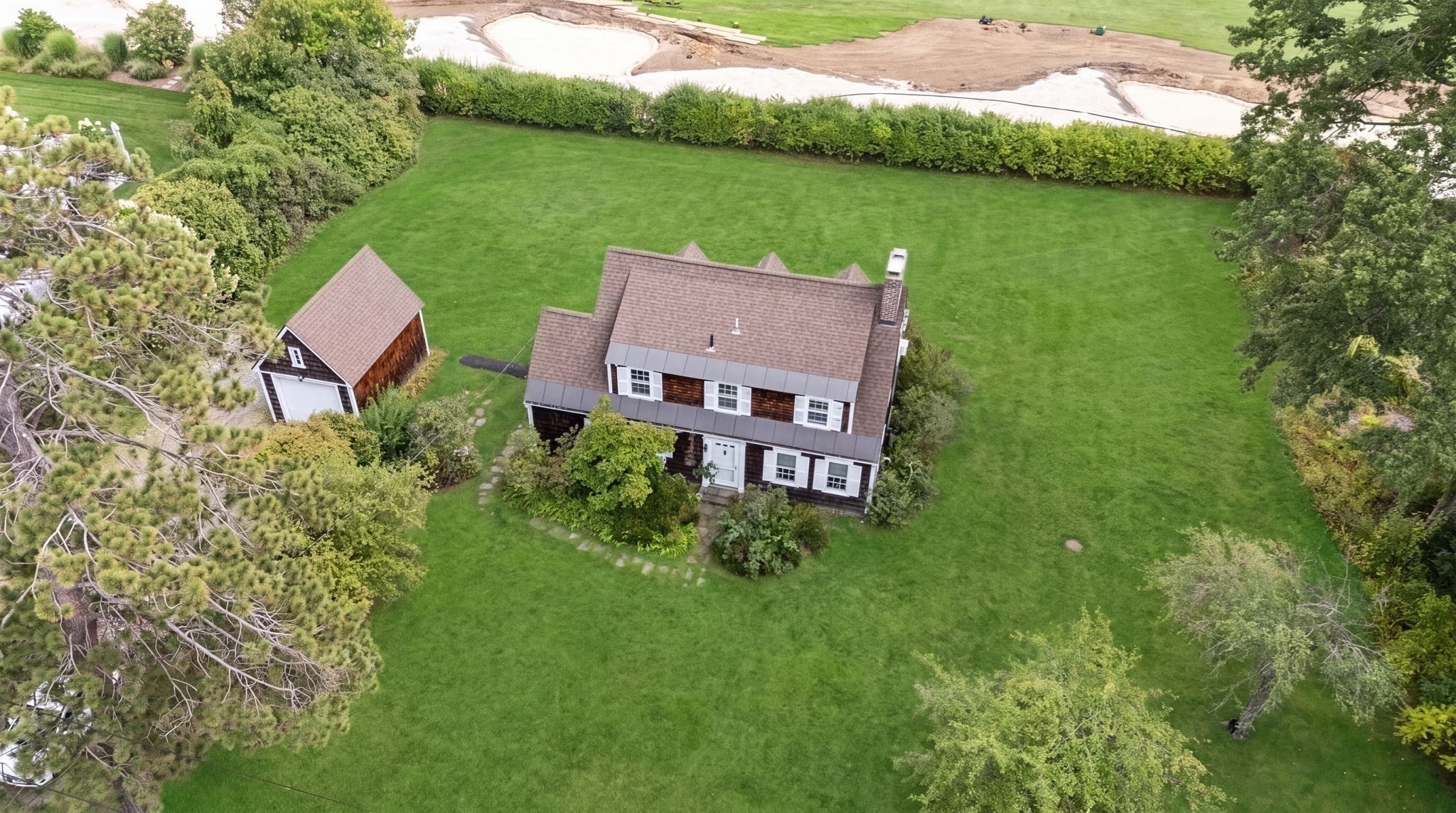 60 Wellesley Street Property Photo 4