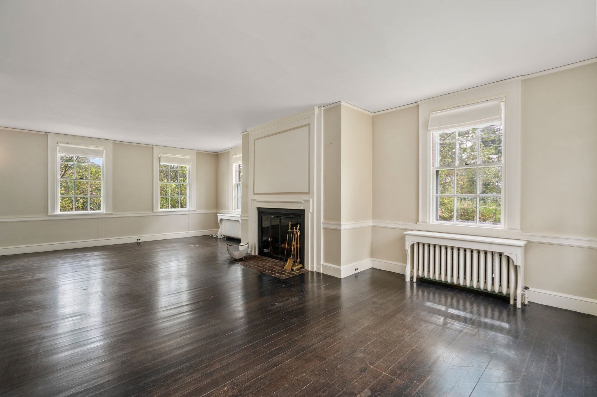 60 Wellesley Street Property Photo 8