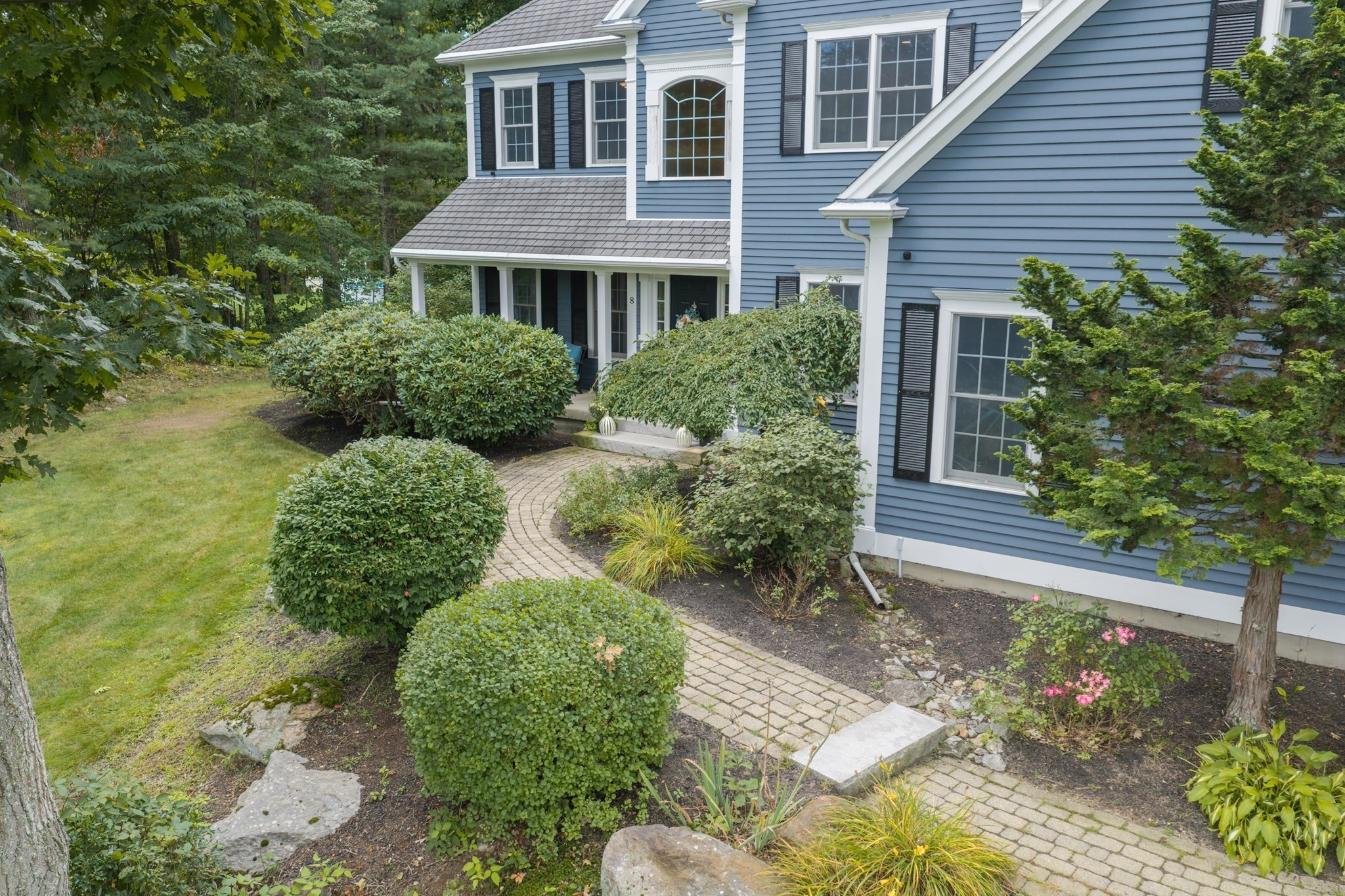 8 Wildewood Drive Property Photo 3