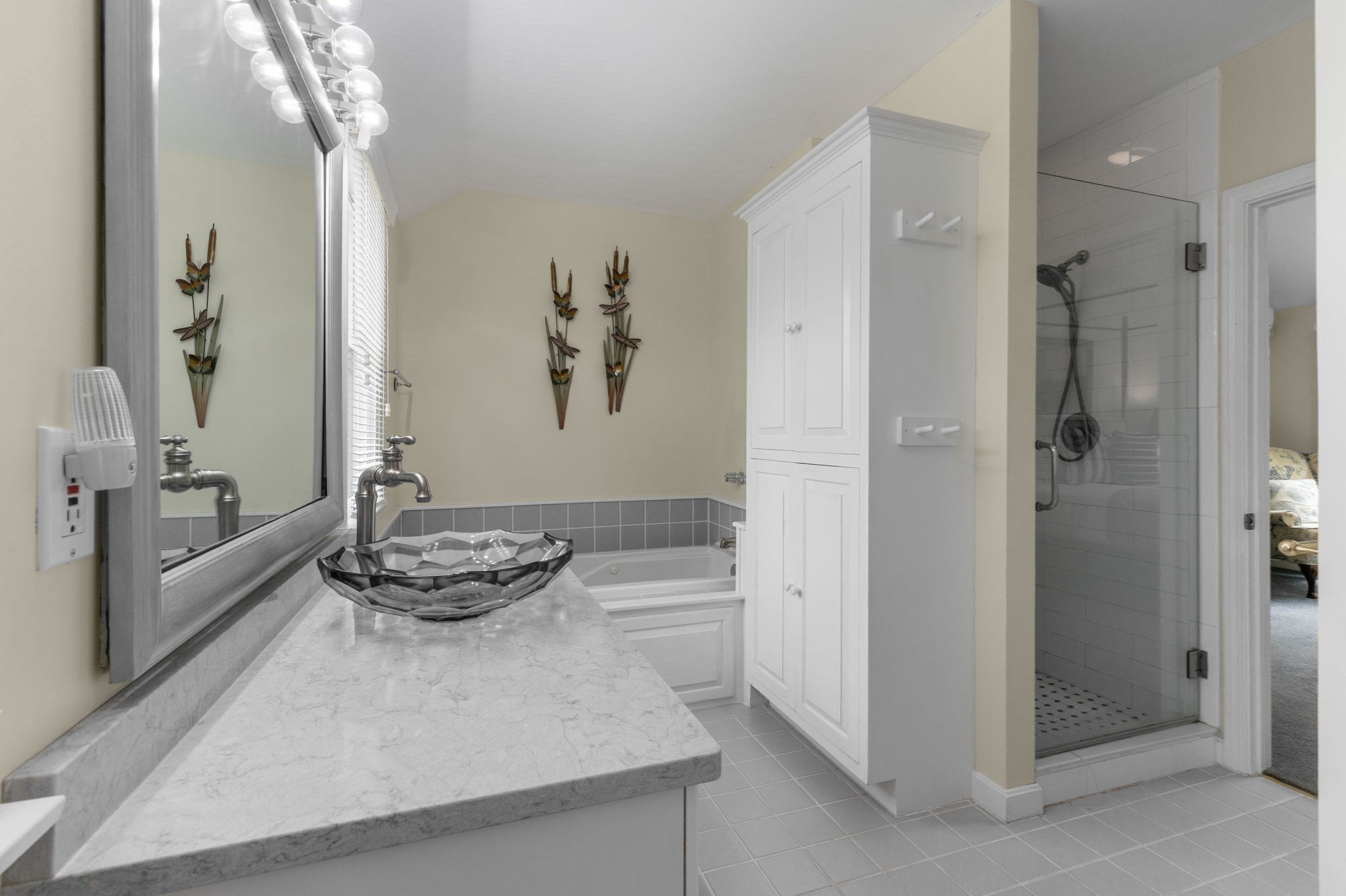 24 Blueberry Avenue Property Photo 13
