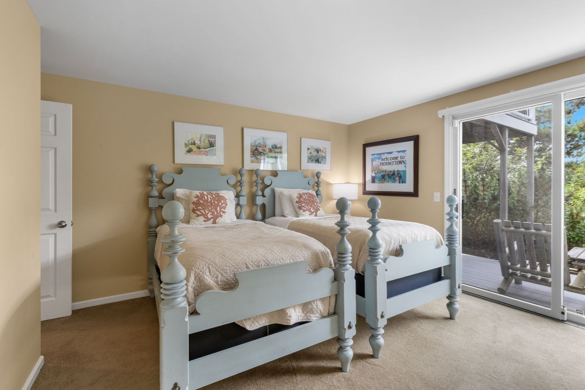 24 Blueberry Avenue Property Photo 15