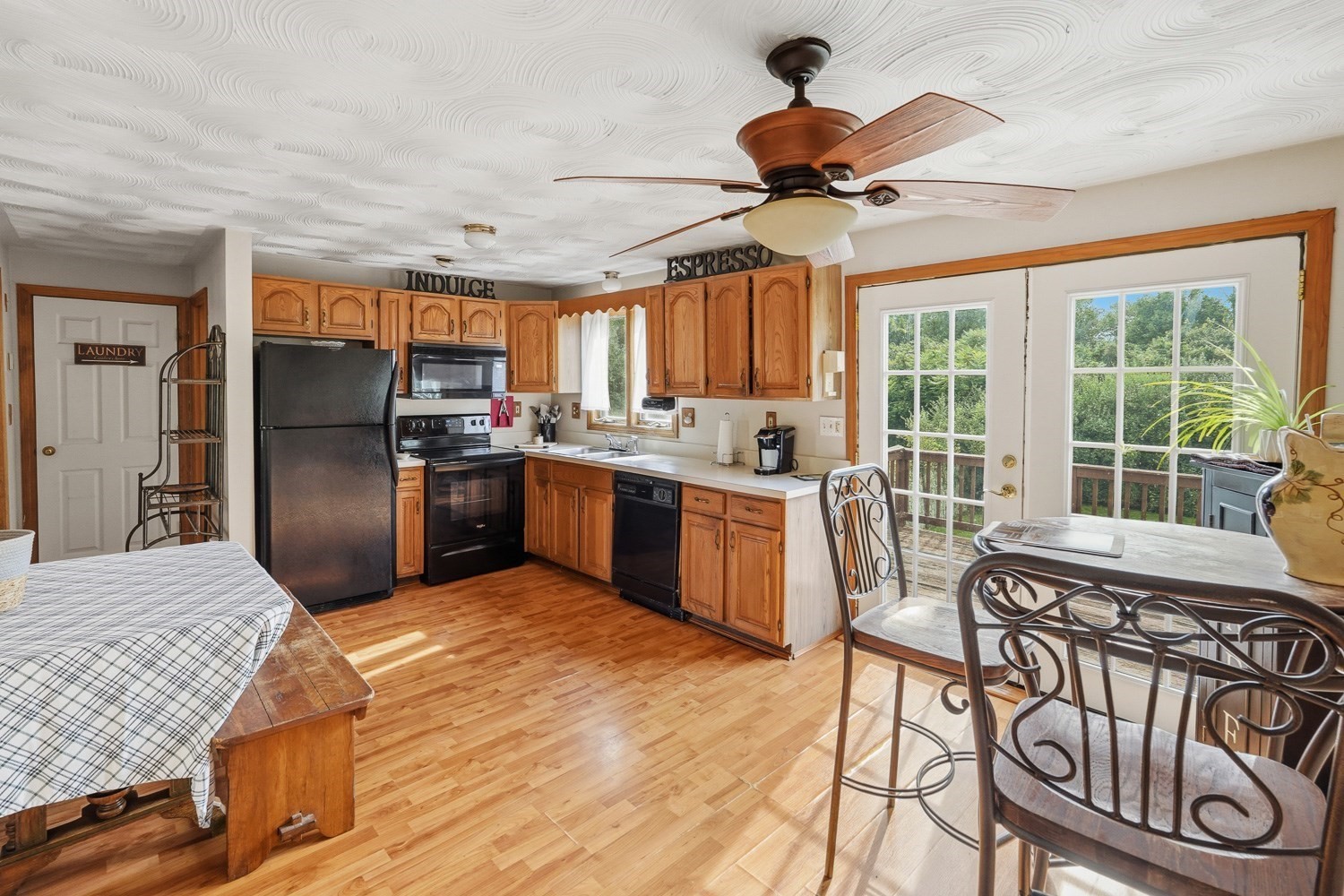 4 Henry Marsh Rd # B Property Photo 9