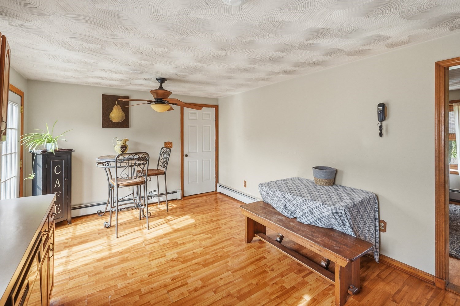 4 Henry Marsh Rd # B Property Photo 10